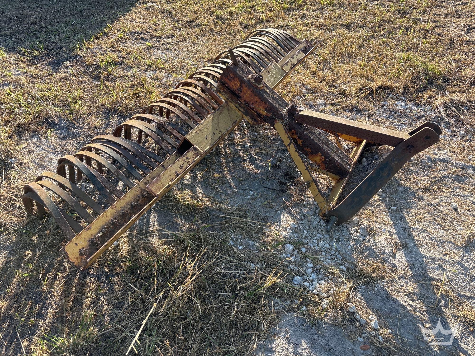 7ft Pull-Behind Rake Tractor Attachment (A59228)