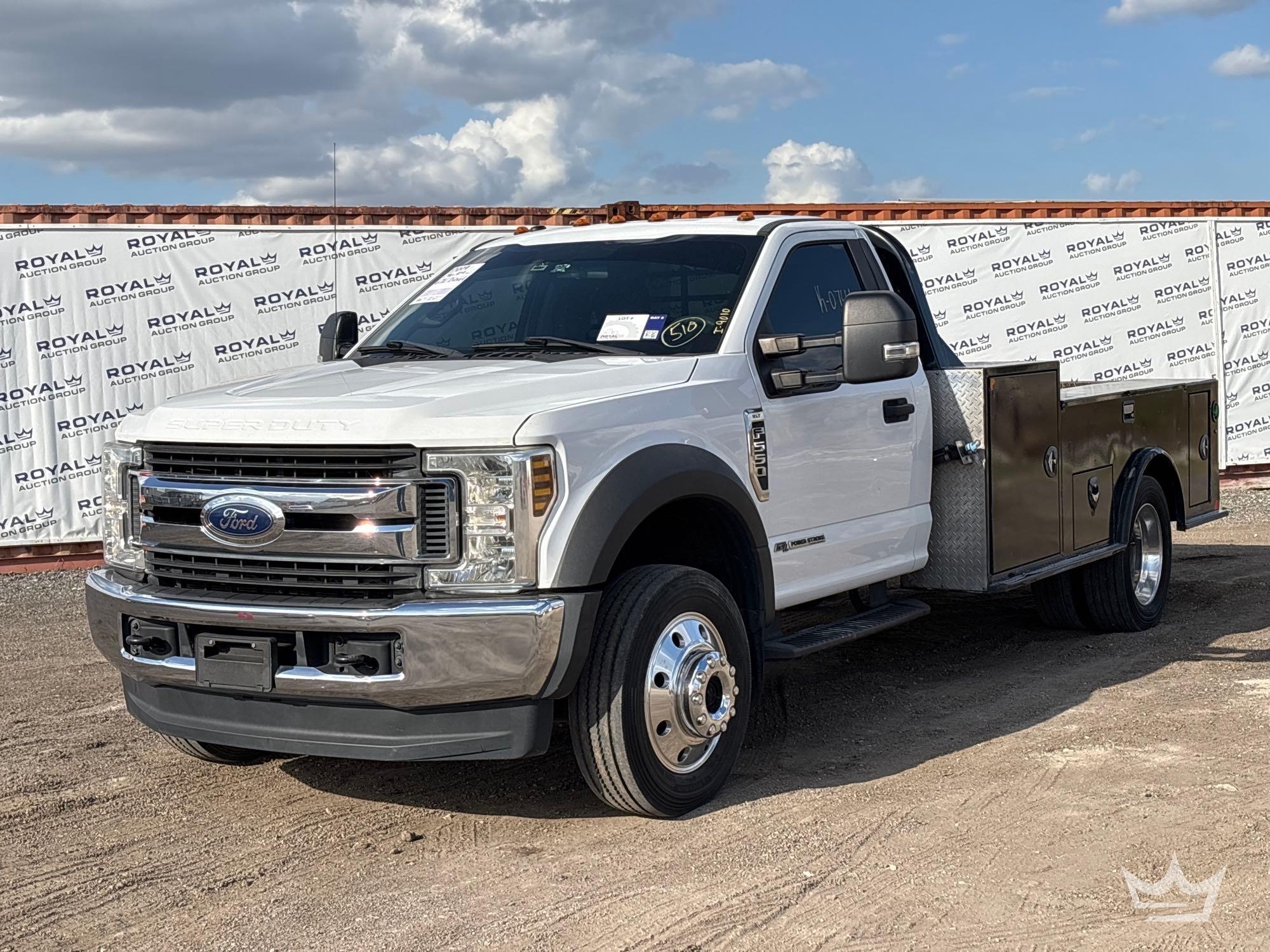 2019 Ford F-550 4x4 Service Truck (A61573)