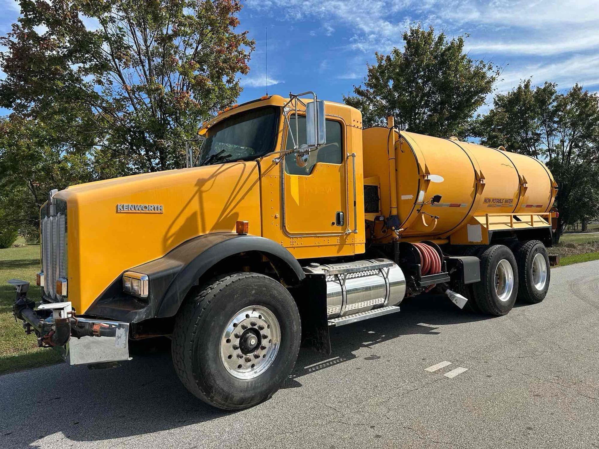2011 Kenworth T800 Water Truck (A54865)