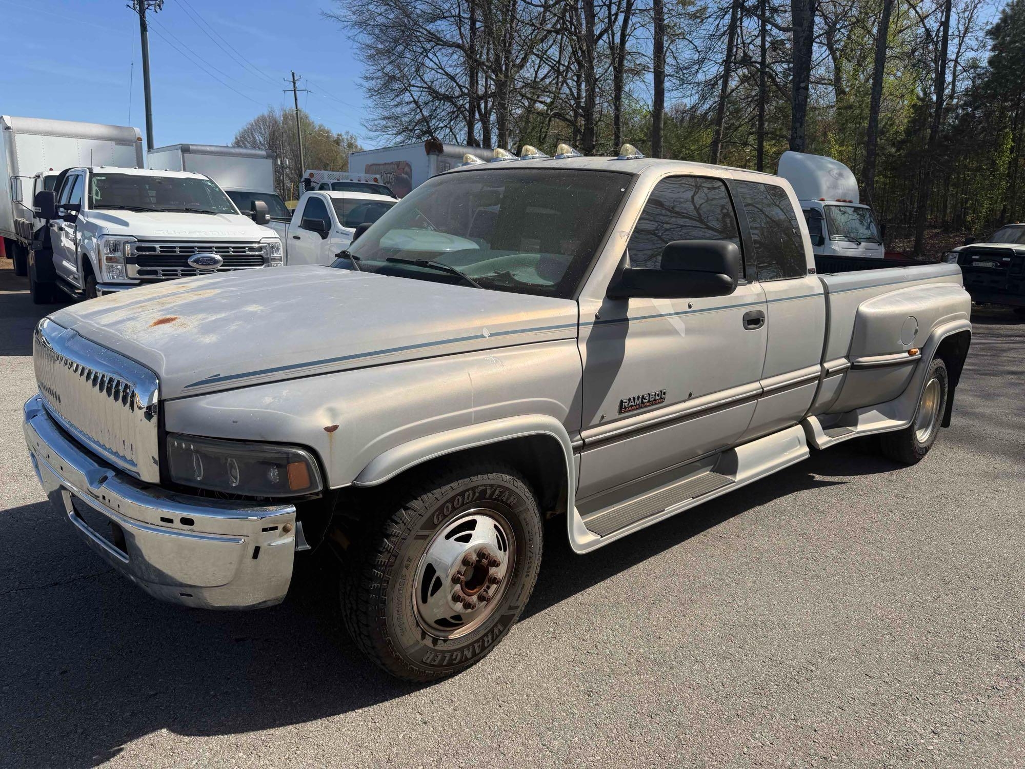 1997 Dodge Ram 3500 Dually Truck, VIN # 3B7MC33D5VM559525 (A65563)