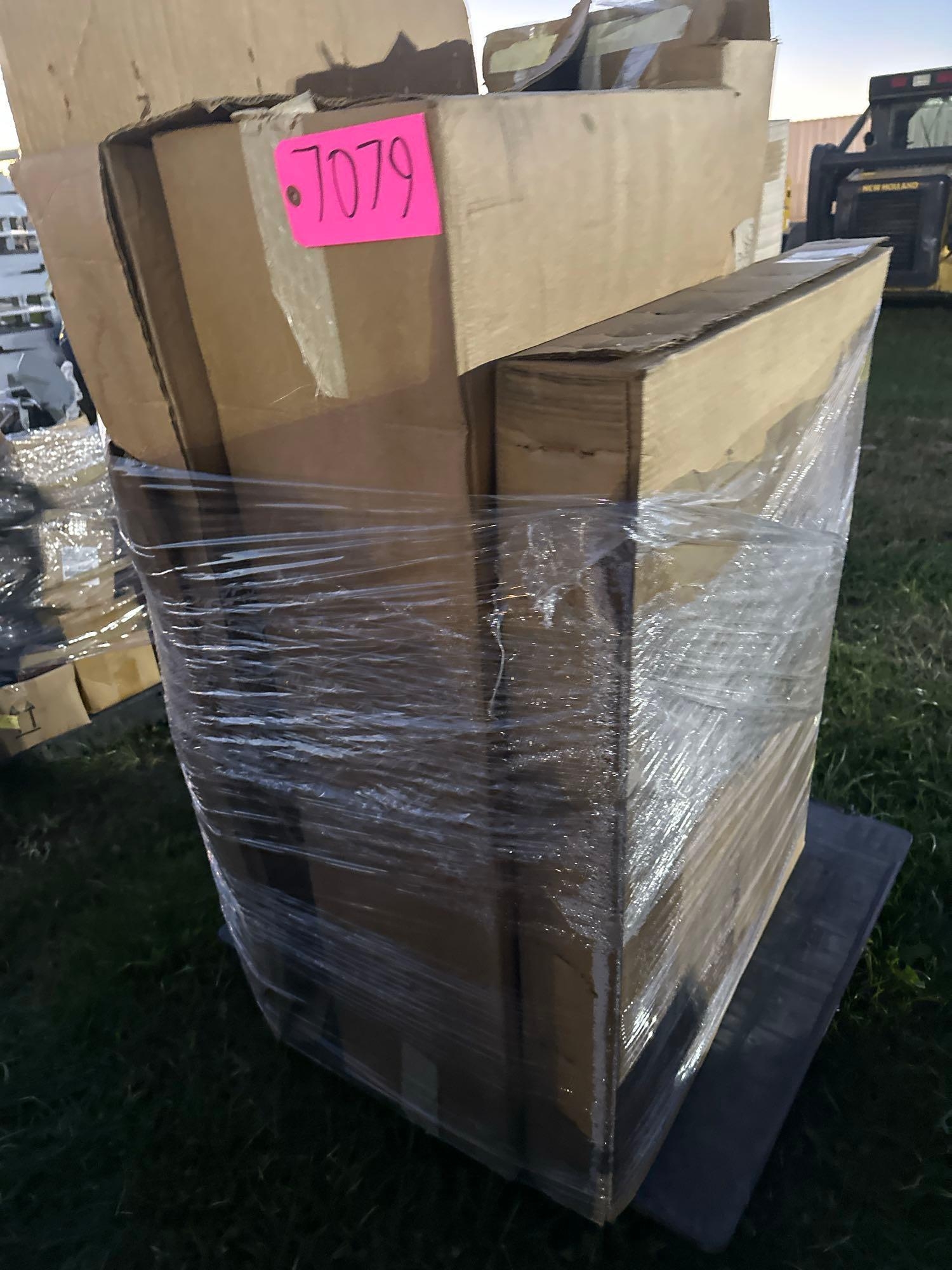 Pallet of Car Parts (A47477)