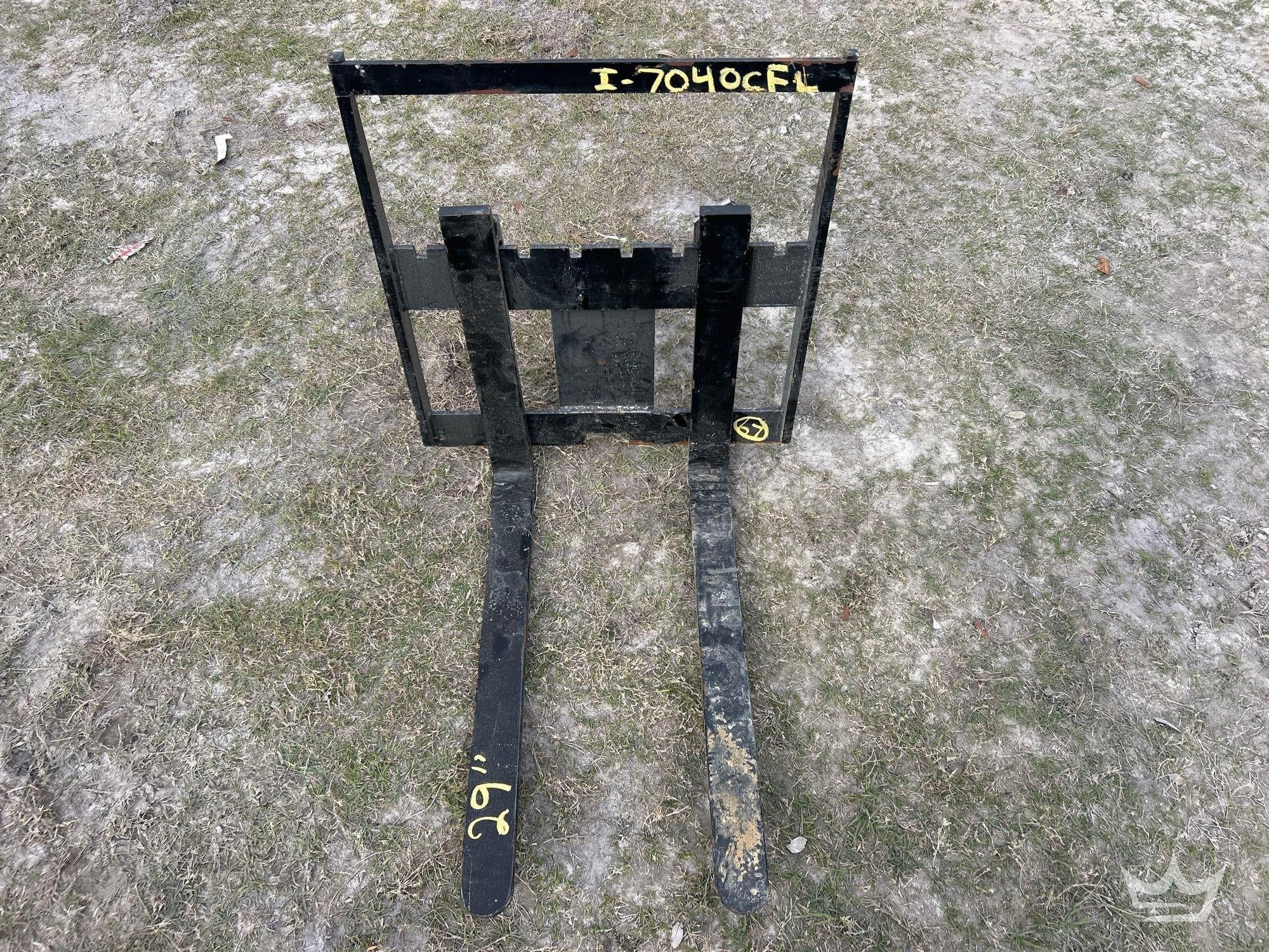 2025 30in. Pallet Forks and Frame Skid Steer Attachment (A61572)