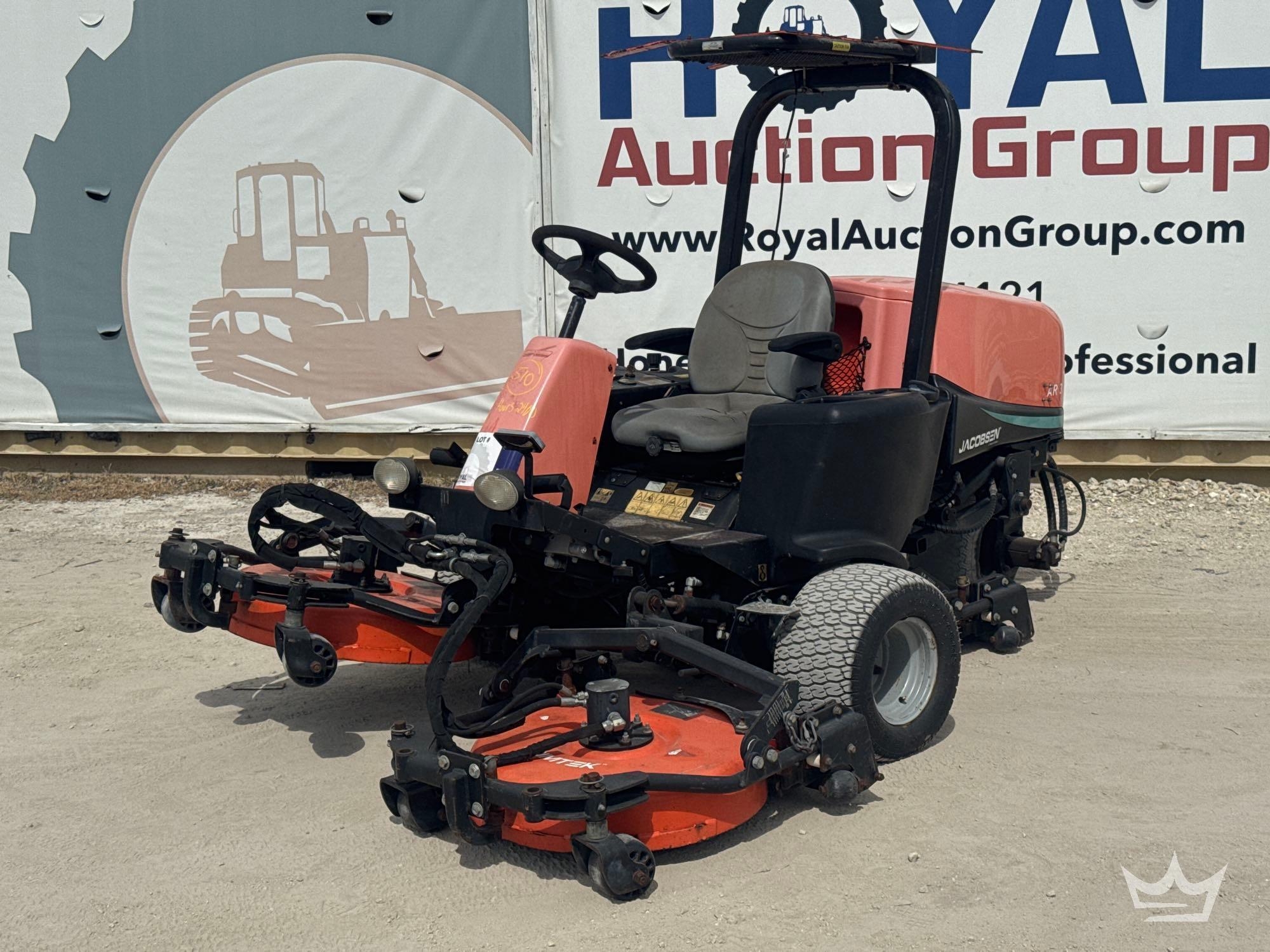 2014 Jacobsen AR3 3-Deck Commercial Rotary Mower (A61567)