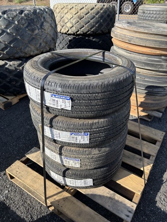 225/70R16 Tires - Set of 4 (A68134)
