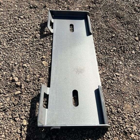 Heavy Duty Solid Steel Skid Steer Mounting Plate (New/Unused) (A59225)