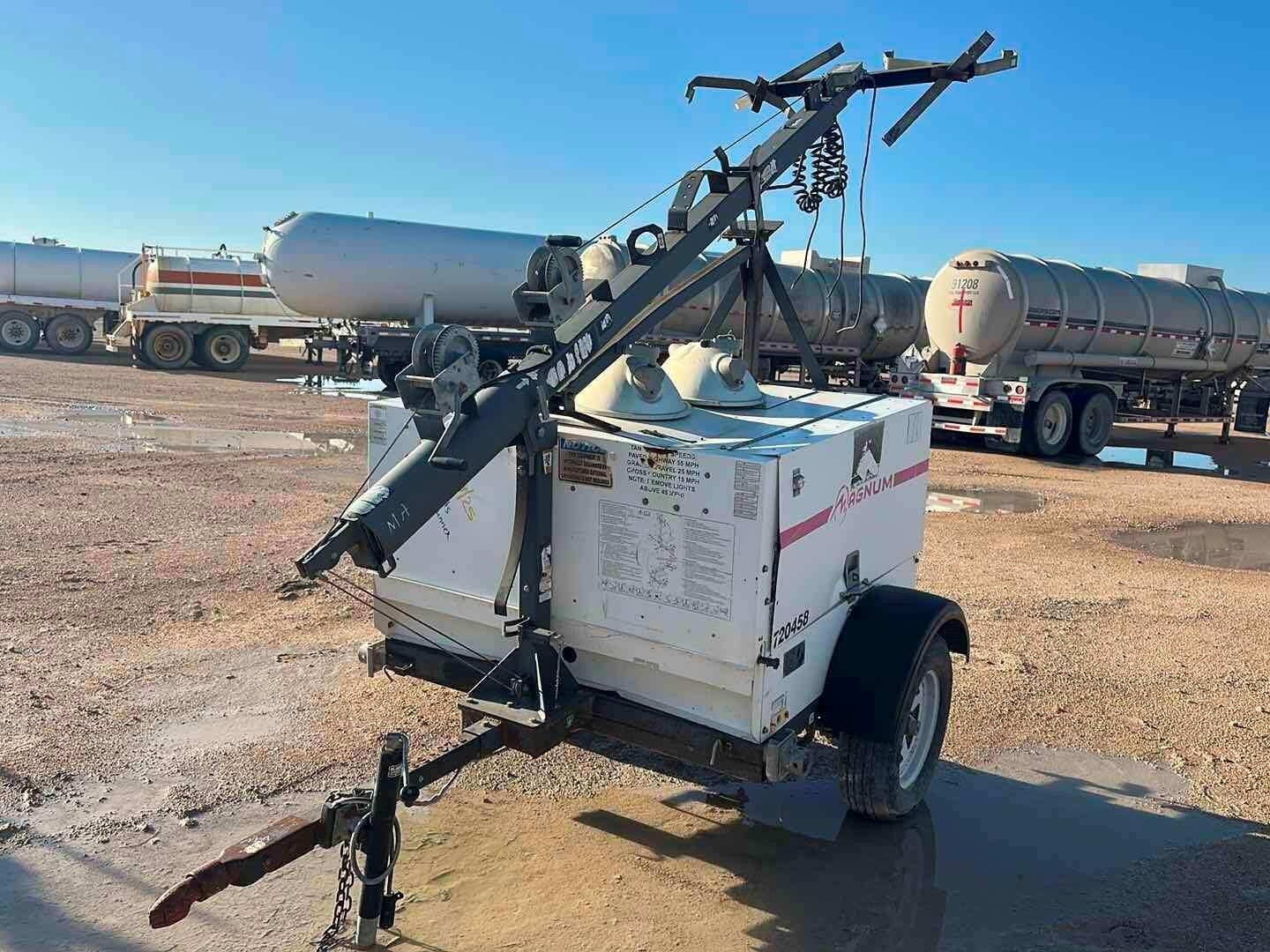 MAGNUM PRODUCTS LIGHT TOWER (A58214)