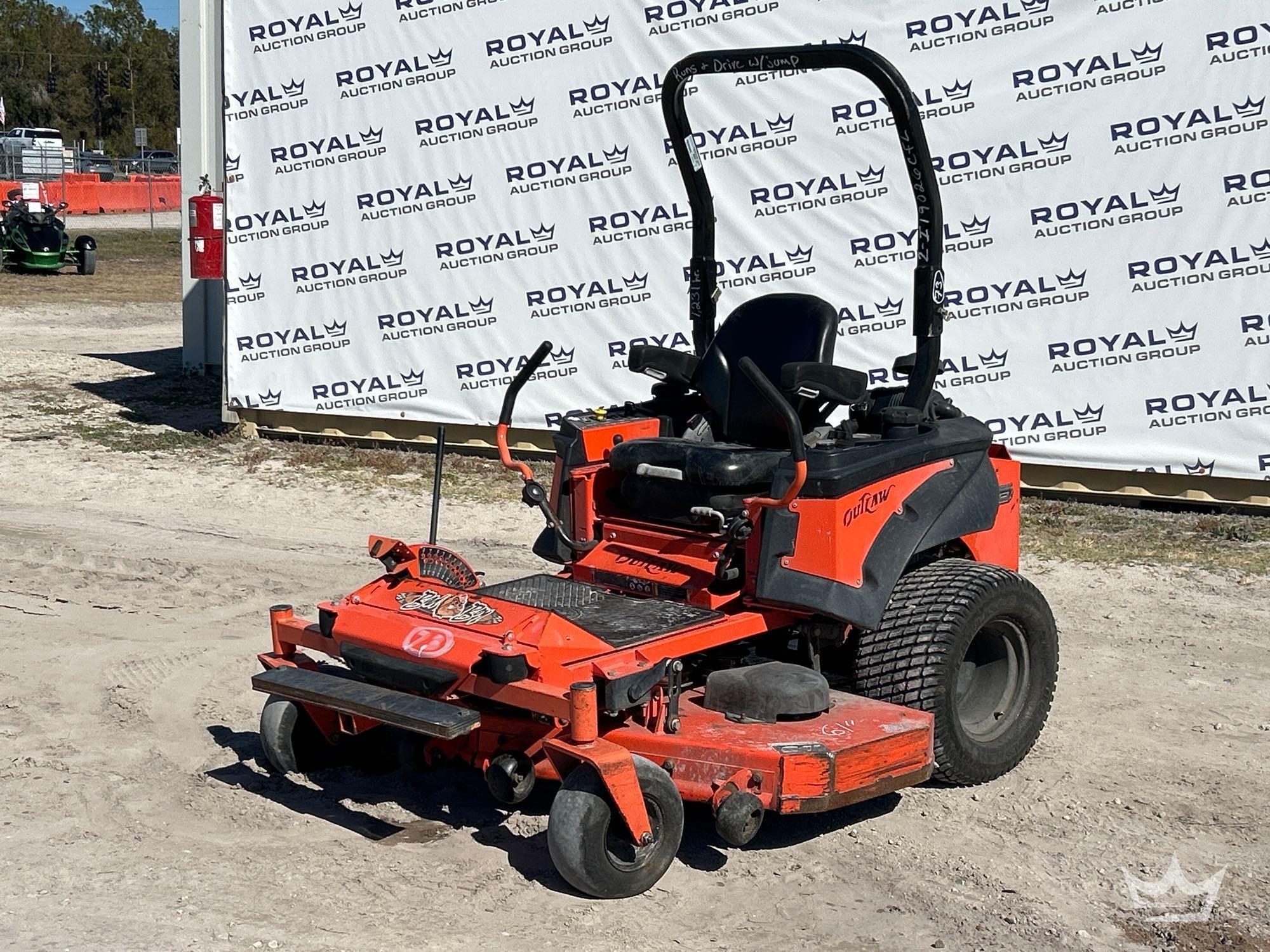 2017 Bad Boy Outlaw XP 61in. Zero Turn Commercial Mower (A61572)