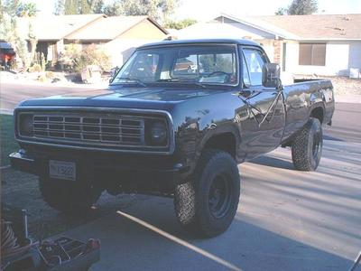 74 Dodge.jpg