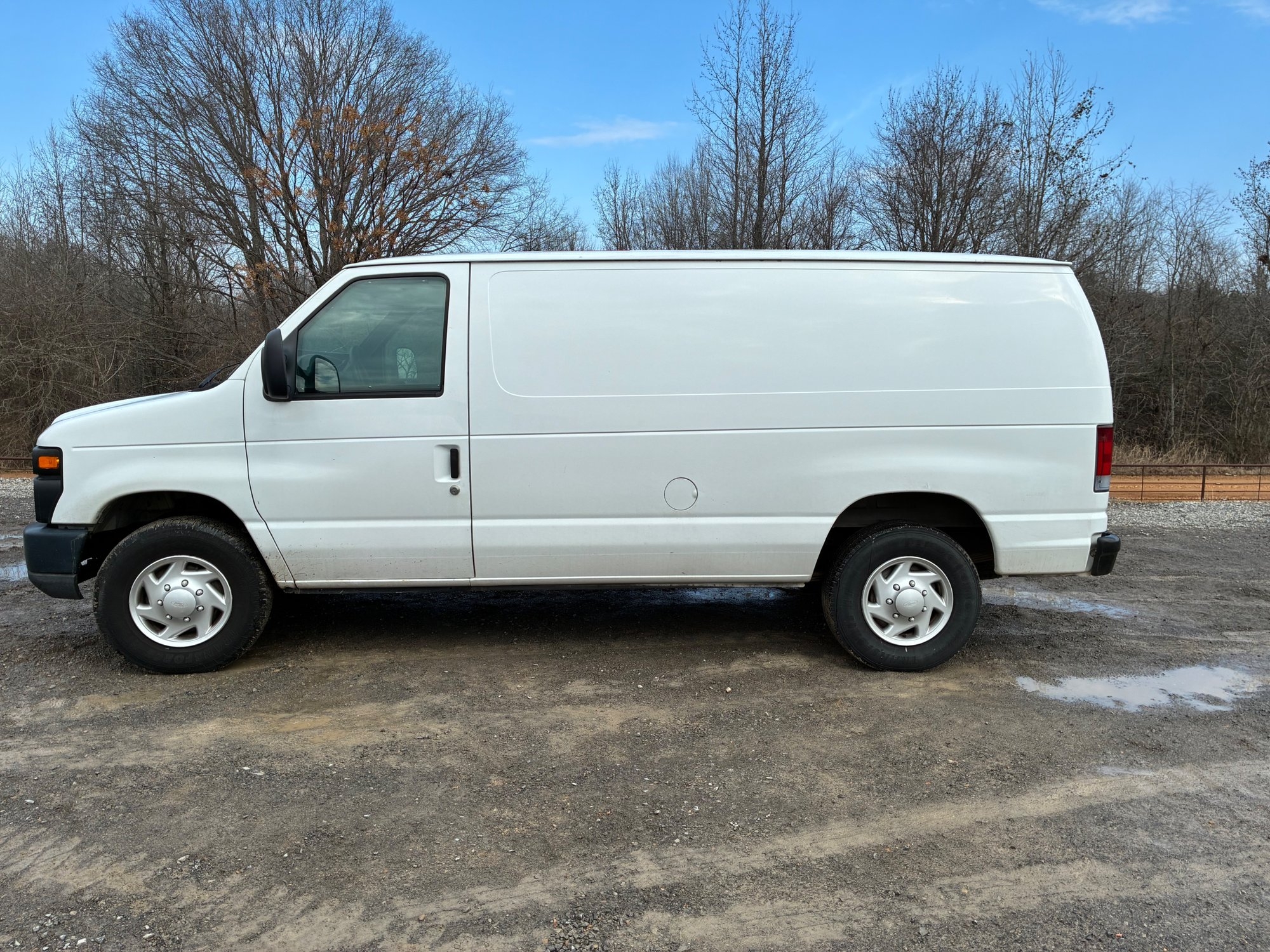 2008 Ford E350 Armored Car (A64047)