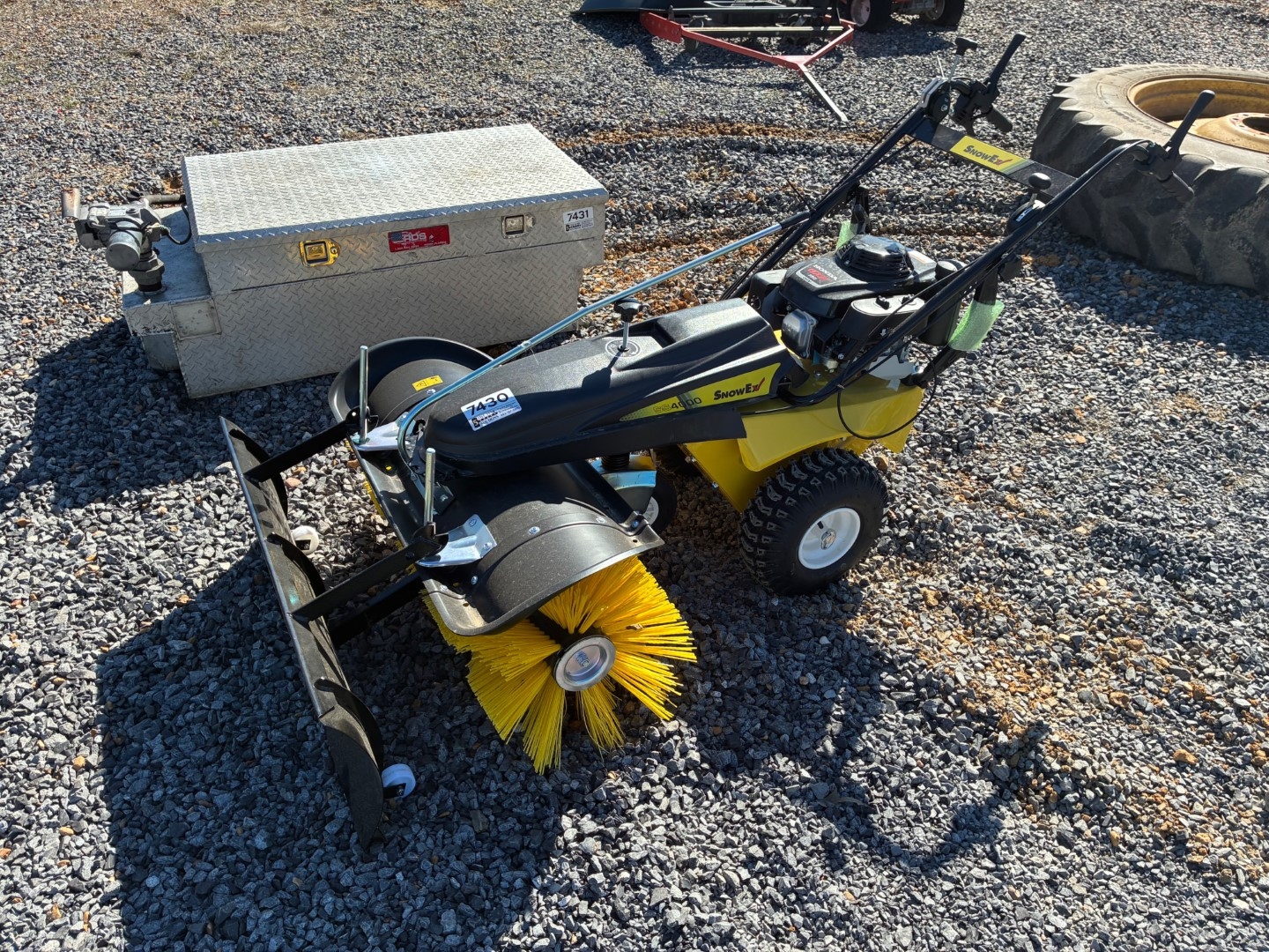 SnowEx Rotary Broom SS4000 (A64047)