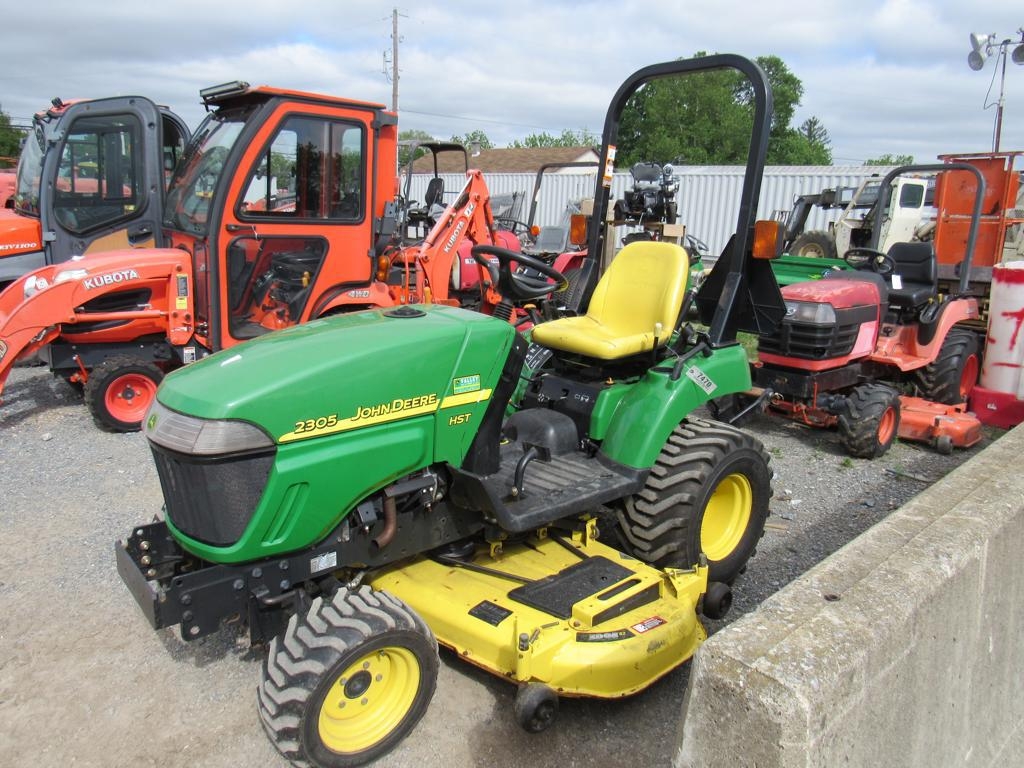 2010 John Deere 2305 4WD Tractor (A49251)