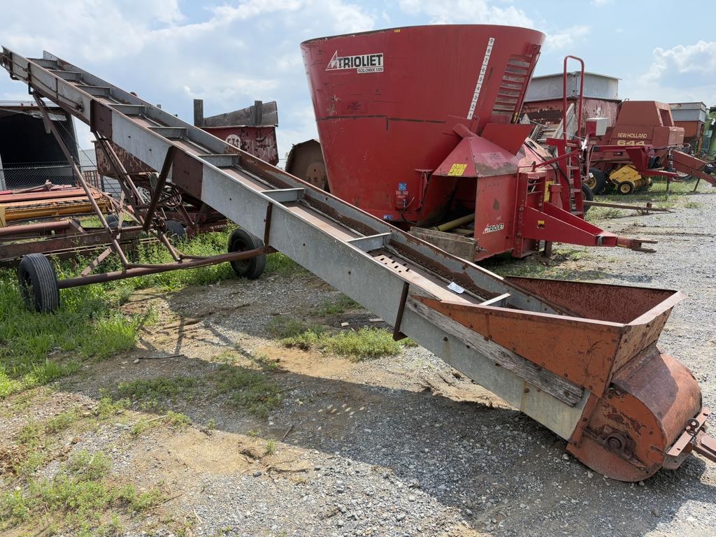 New Holland 155 Elevator (A49251)