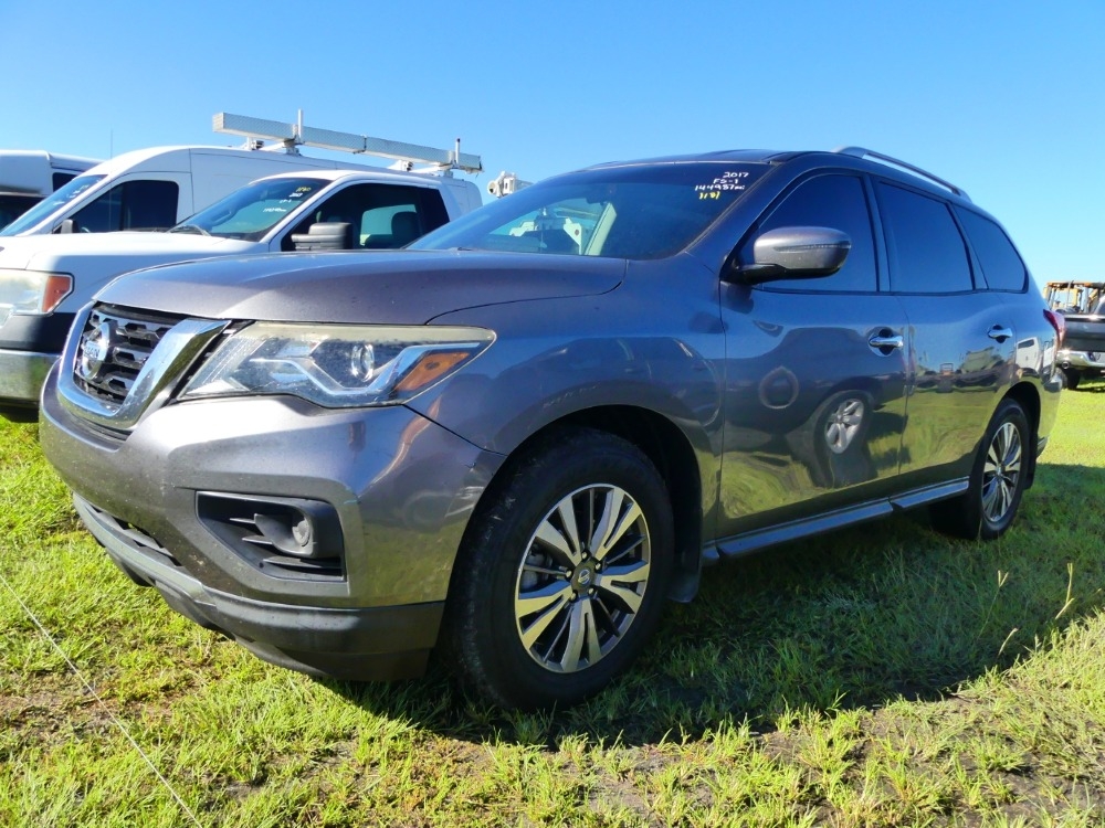 2017 Nissan Pathfinder (A53314)