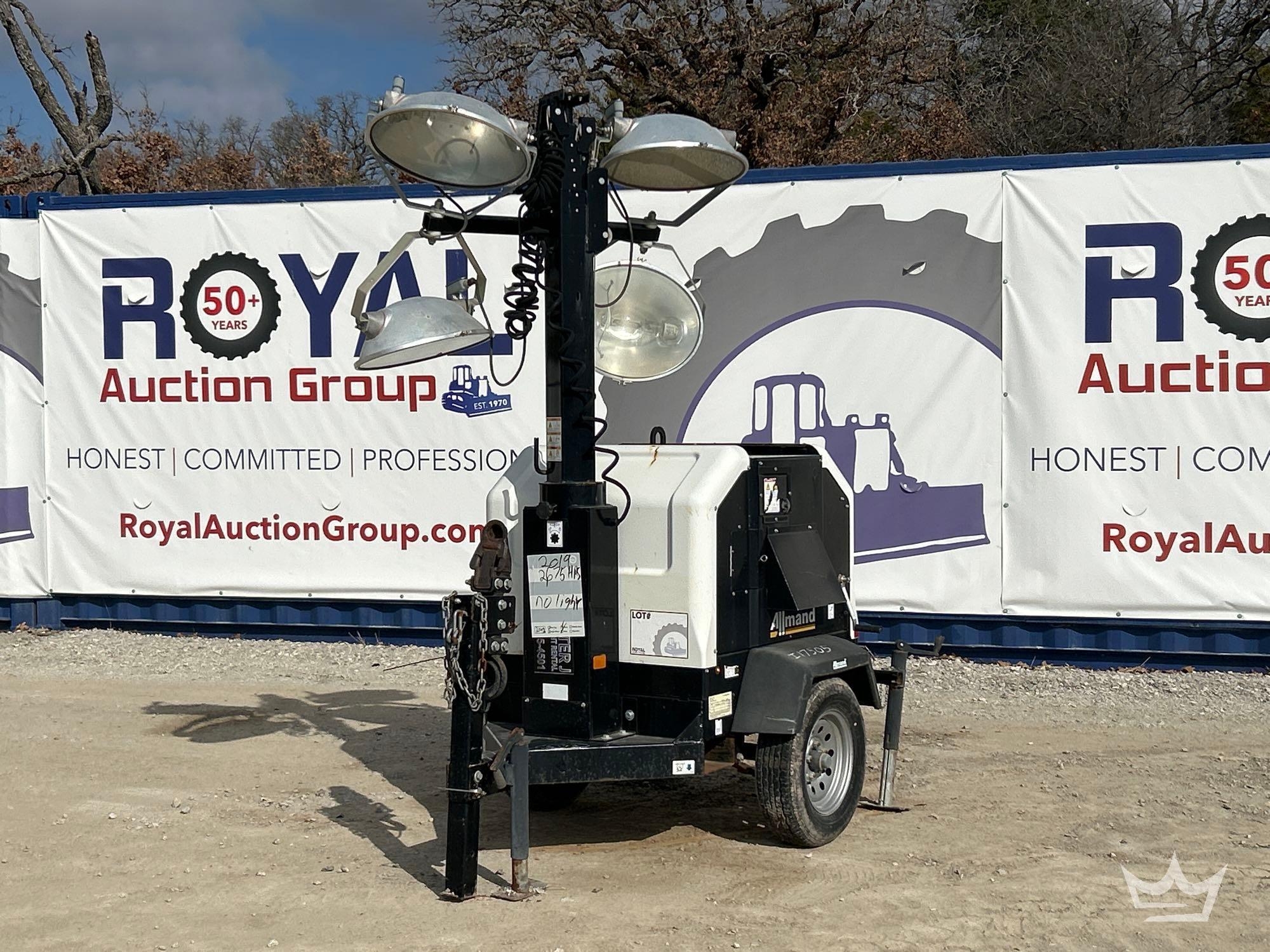 2019 Allmand Night-Lite V-Series S/A Towable Light Tower (A64194)