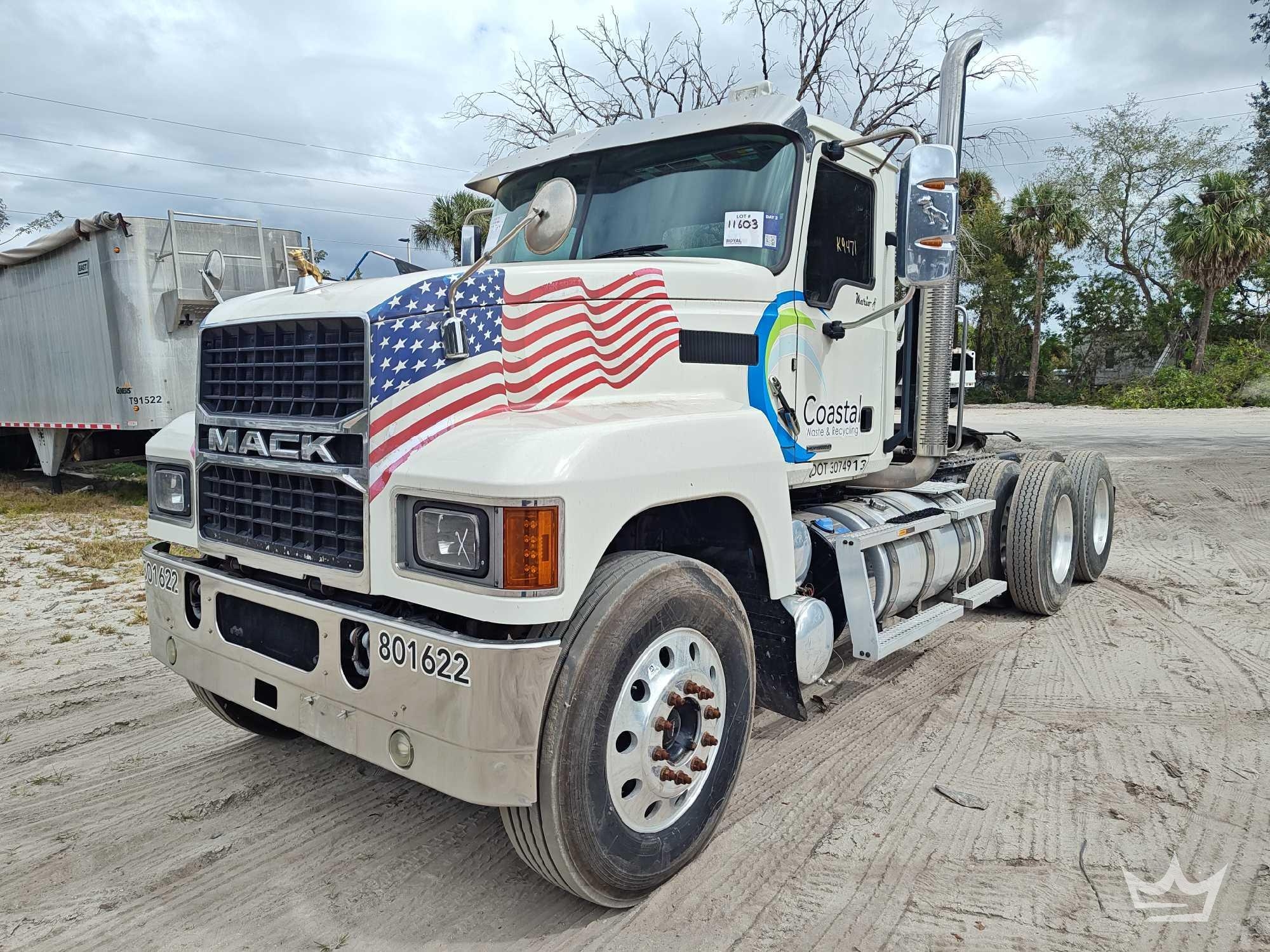 2022 Mack Pinnacle T/A Wet Kit Day Cab Truck Tractor (A61568)