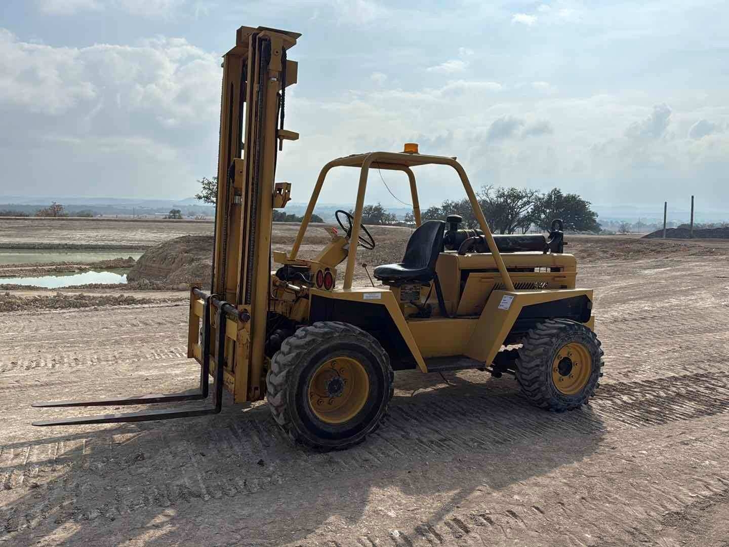 WIGGINS 5K FORKLIFT (A58214)