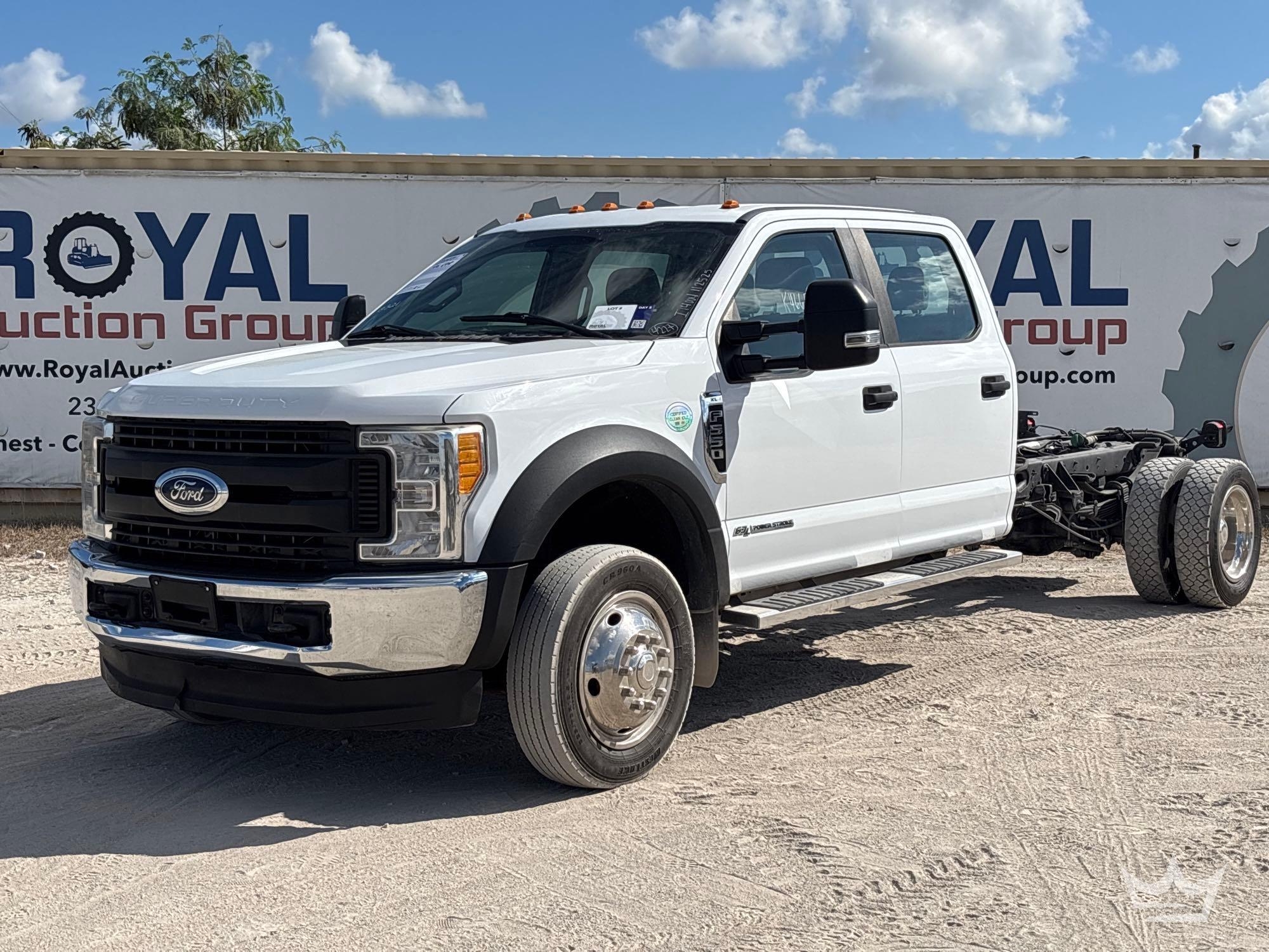 2017 Ford F-550 4x4 Cab and Chassis Truck (A56858)