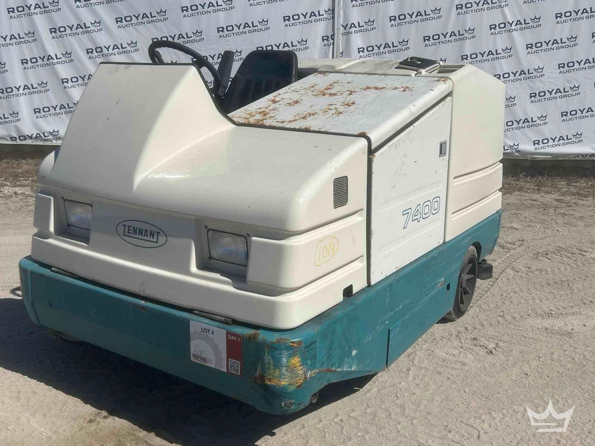 2003 Tennant 7400 Compact Industrial Floor Scrubber (A61572)