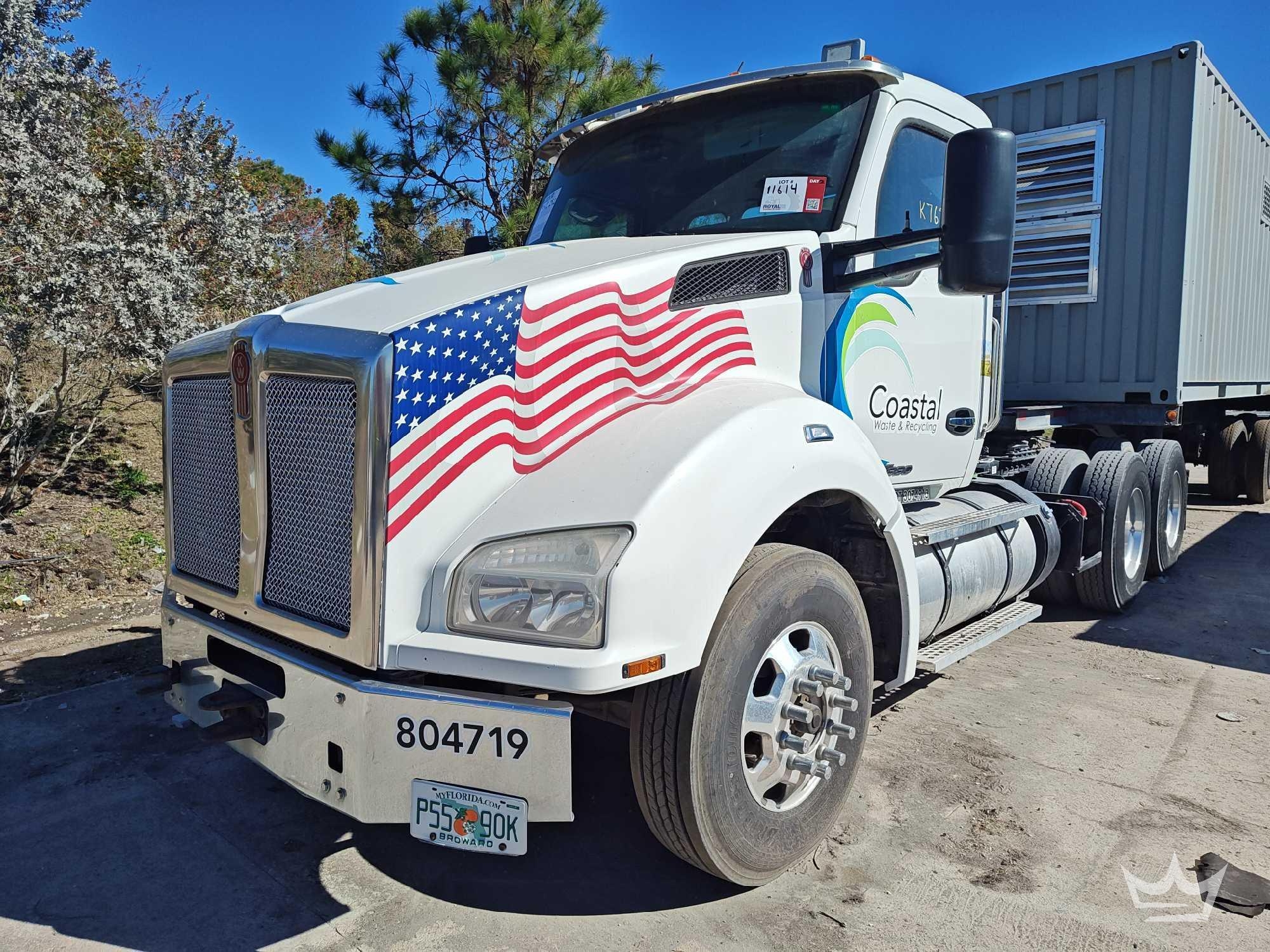 2019 Kenworth T880 T/A Wet Kit Day Cab Truck Tractor (A61573)