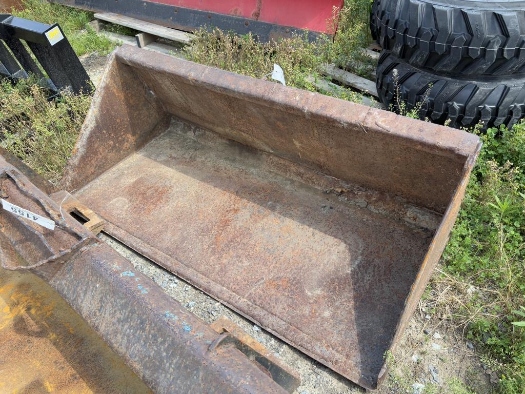 Skidloader Bucket (A49251)