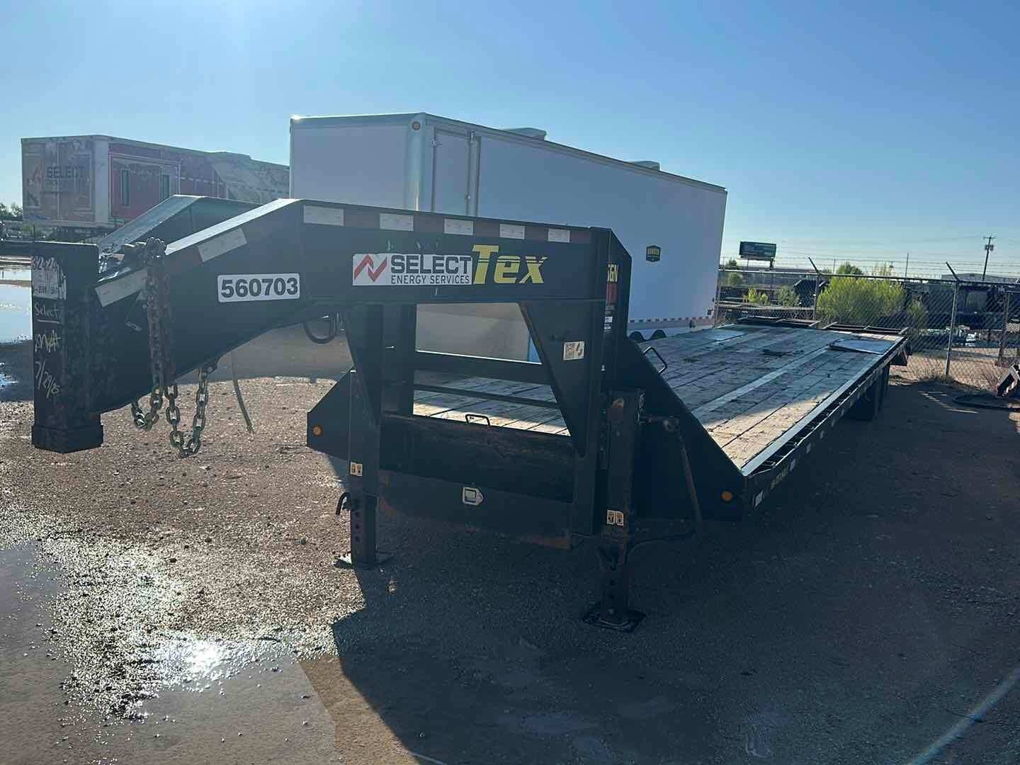 2018 BIG TEX 35+5 T/A GOOSENECK (A50854)