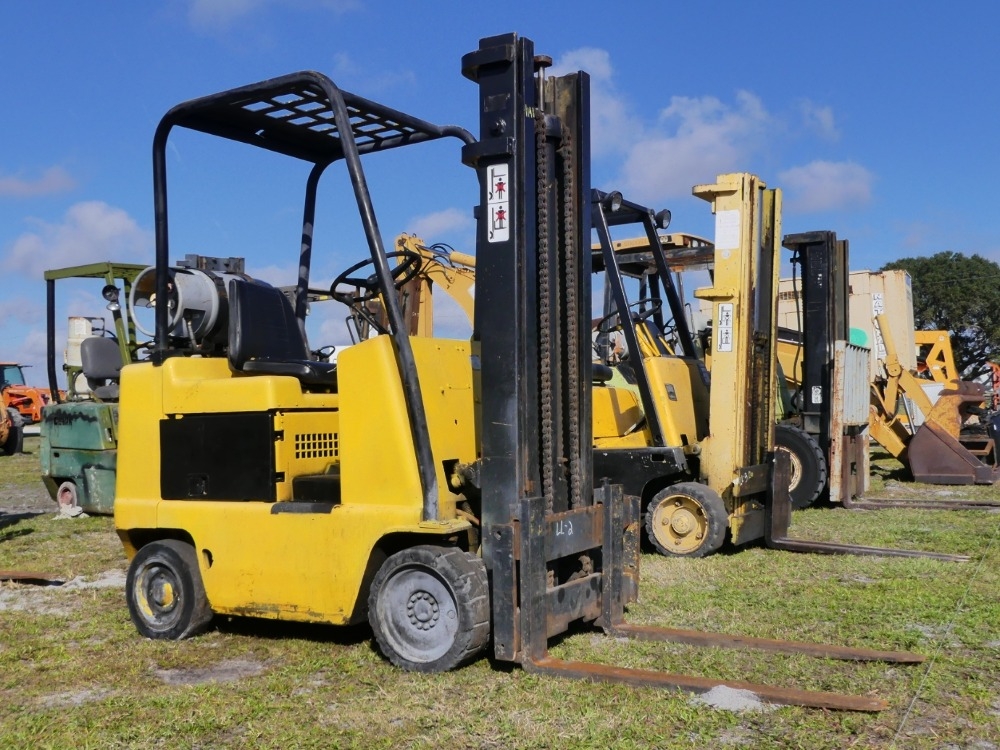 Caterpillar T30B Warehouse Forklift (A57148)