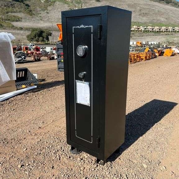 14 Gun Fireproof Safe (New/Unused) (A59225)