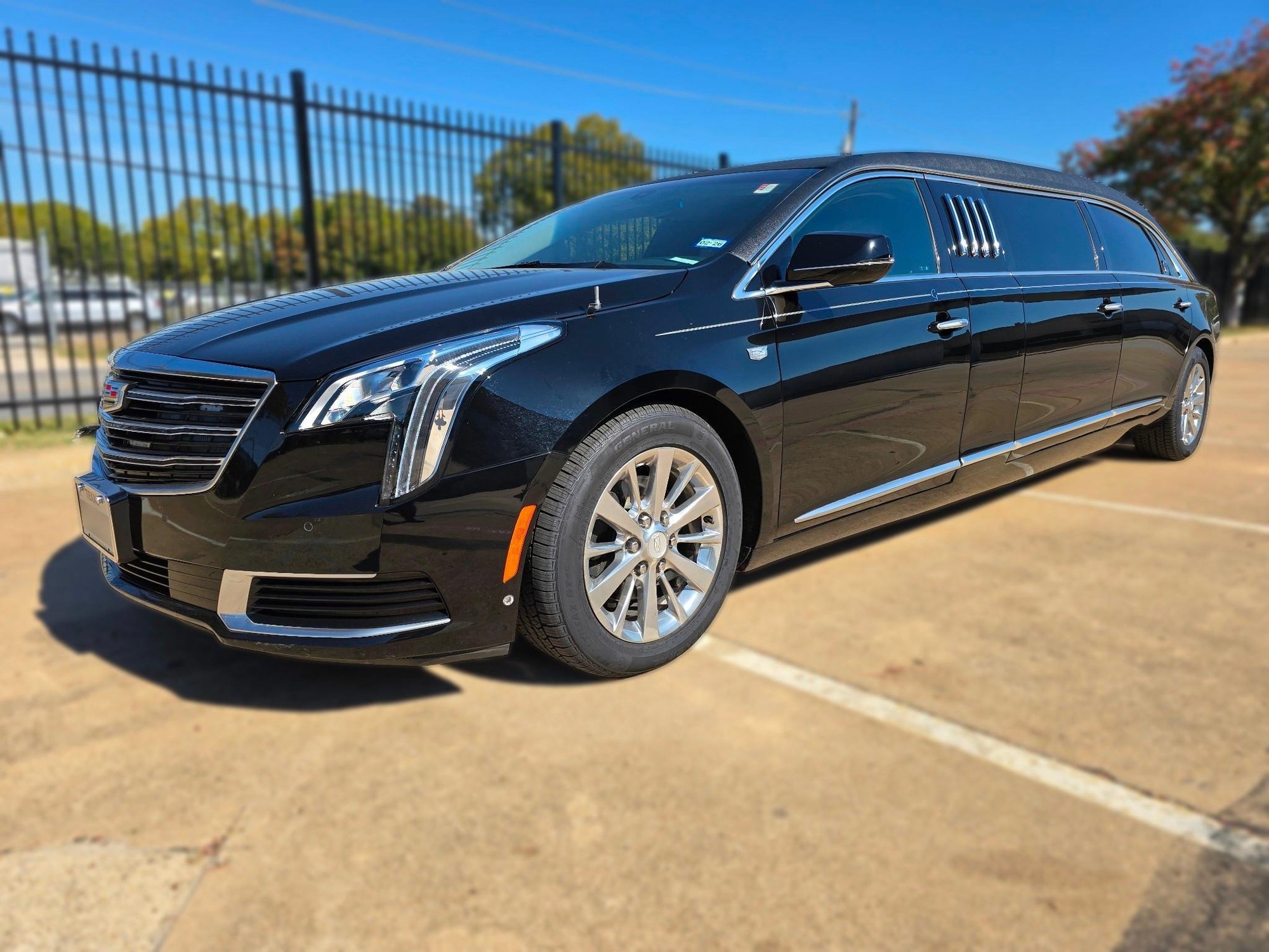 2019 Cadillac Sayers and Scovill 70IN Limo w Only 7729 Miles (A63688)