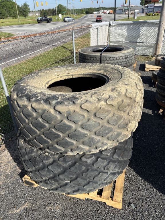 23.1-26 Tires - Set of 2 (A68134)