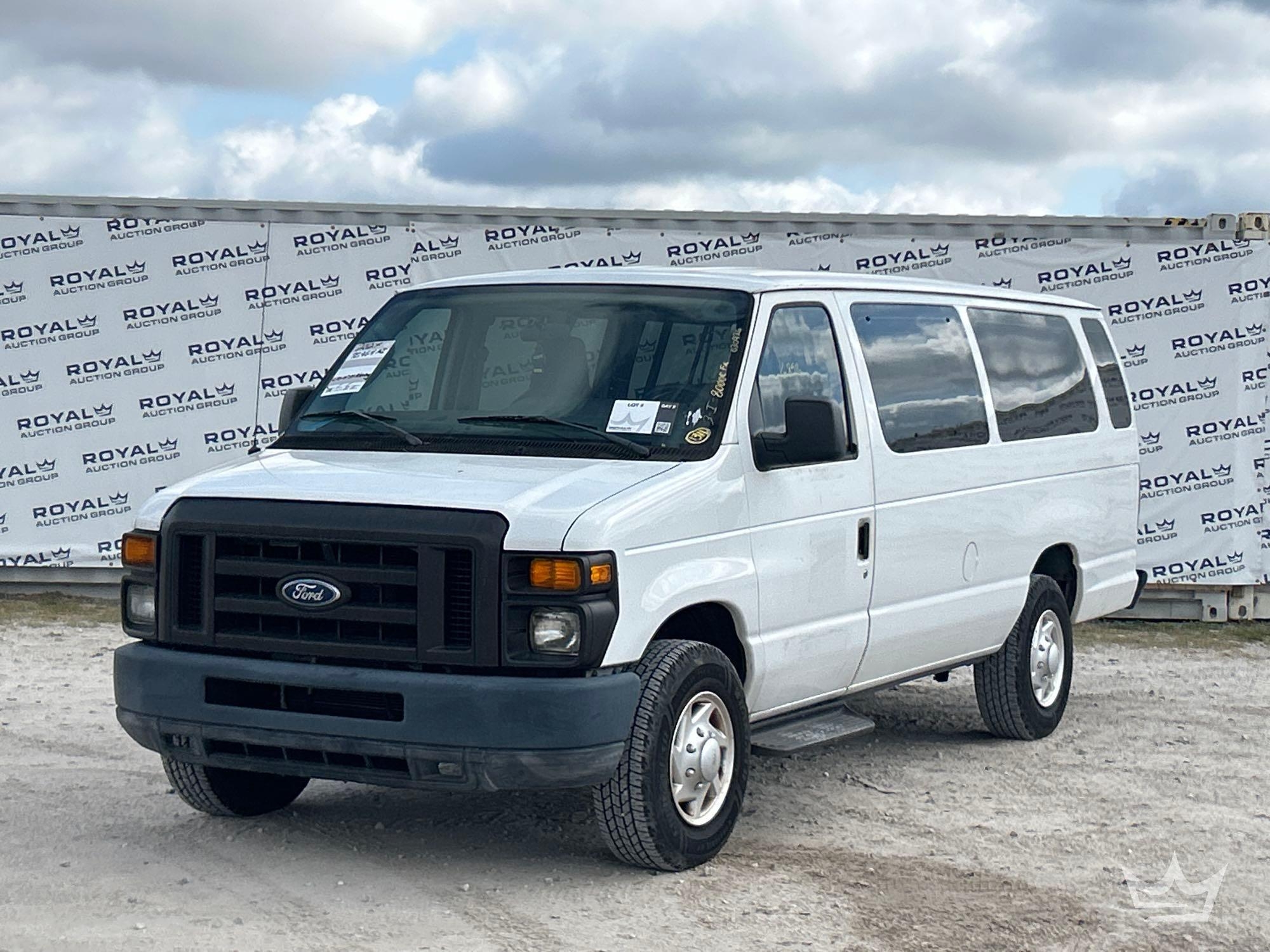 2012 Ford E-350 Passenger Van (A61573)