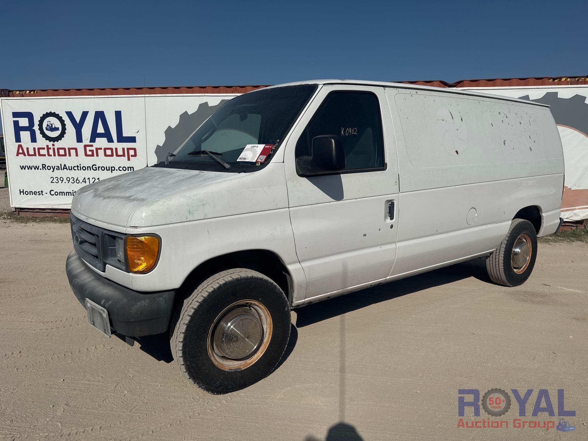2004 Ford E-250 Cargo Van (A46683)