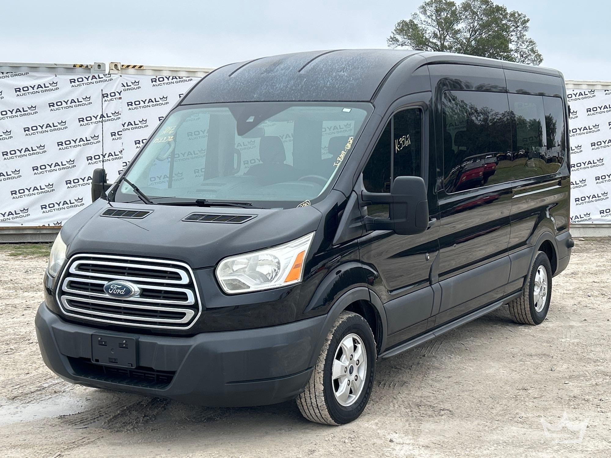 2017 Ford Transit 350 Passenger Van (A59230)
