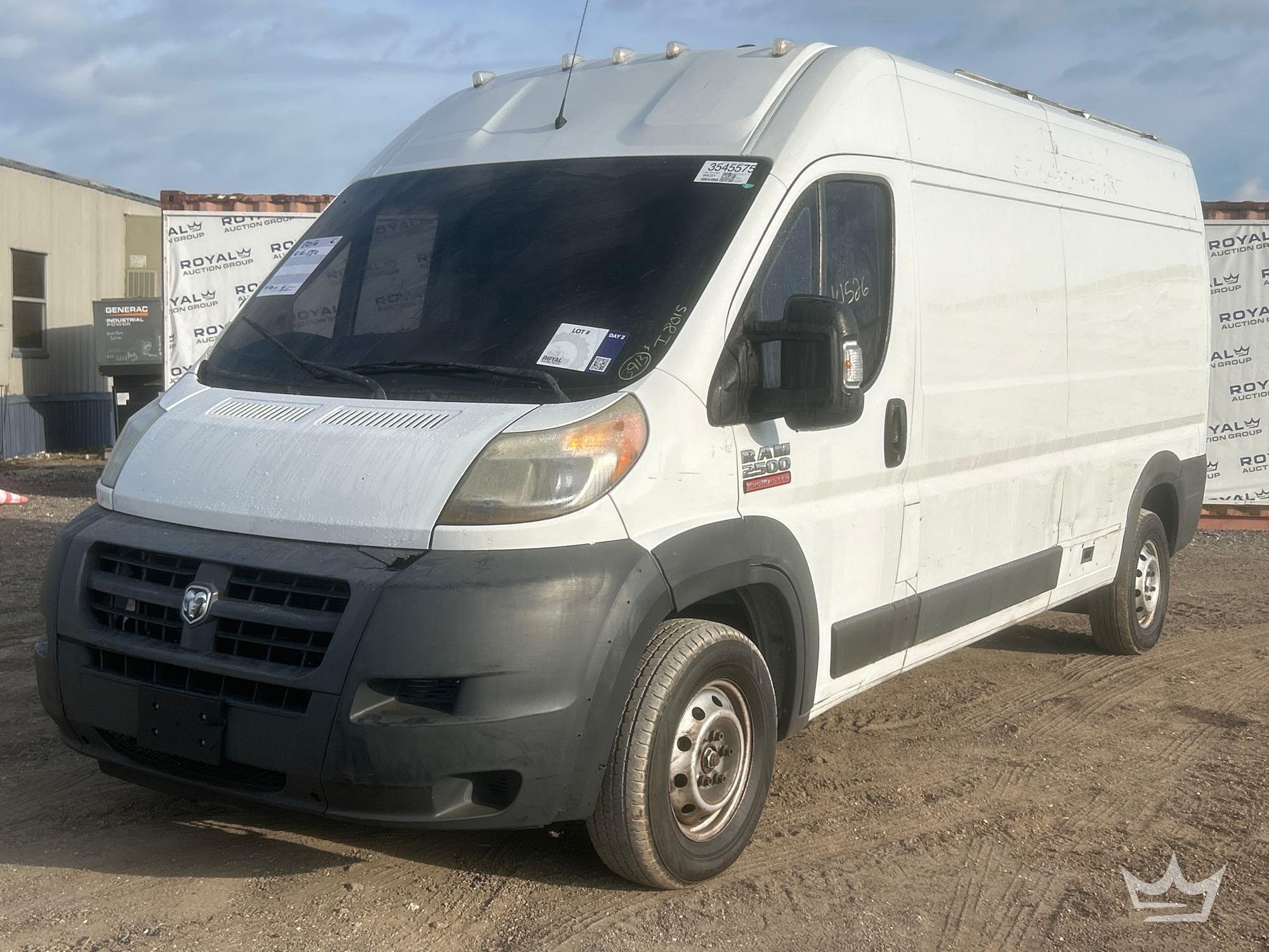 2016 Ram ProMaster 2500 Cargo Van (A61573)