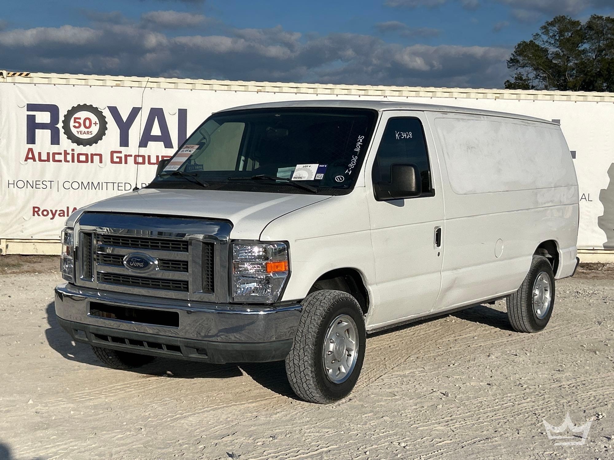 2012 Ford E-250 Cargo Van (A59230)