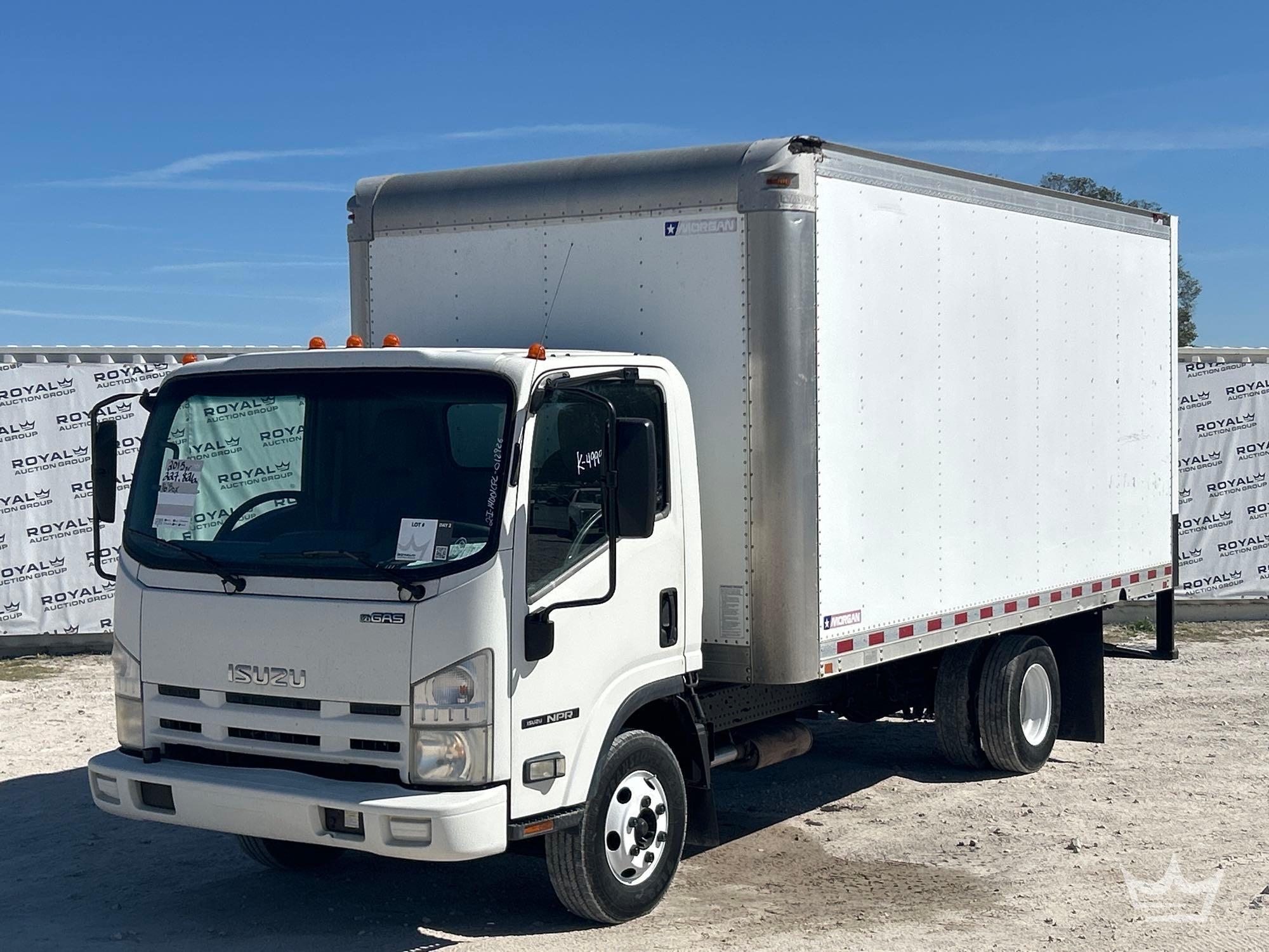 2015 Isuzu NPR 16ft. Box Truck (A61568)