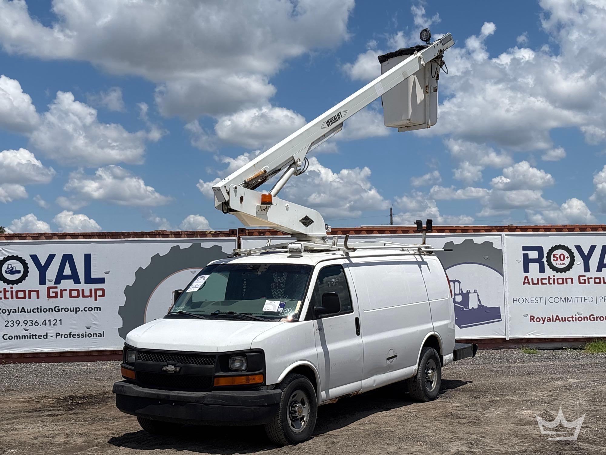2006 Chevrolet Express 3500 Versalift Vantel29N 29ft Bucket Van (A56858)
