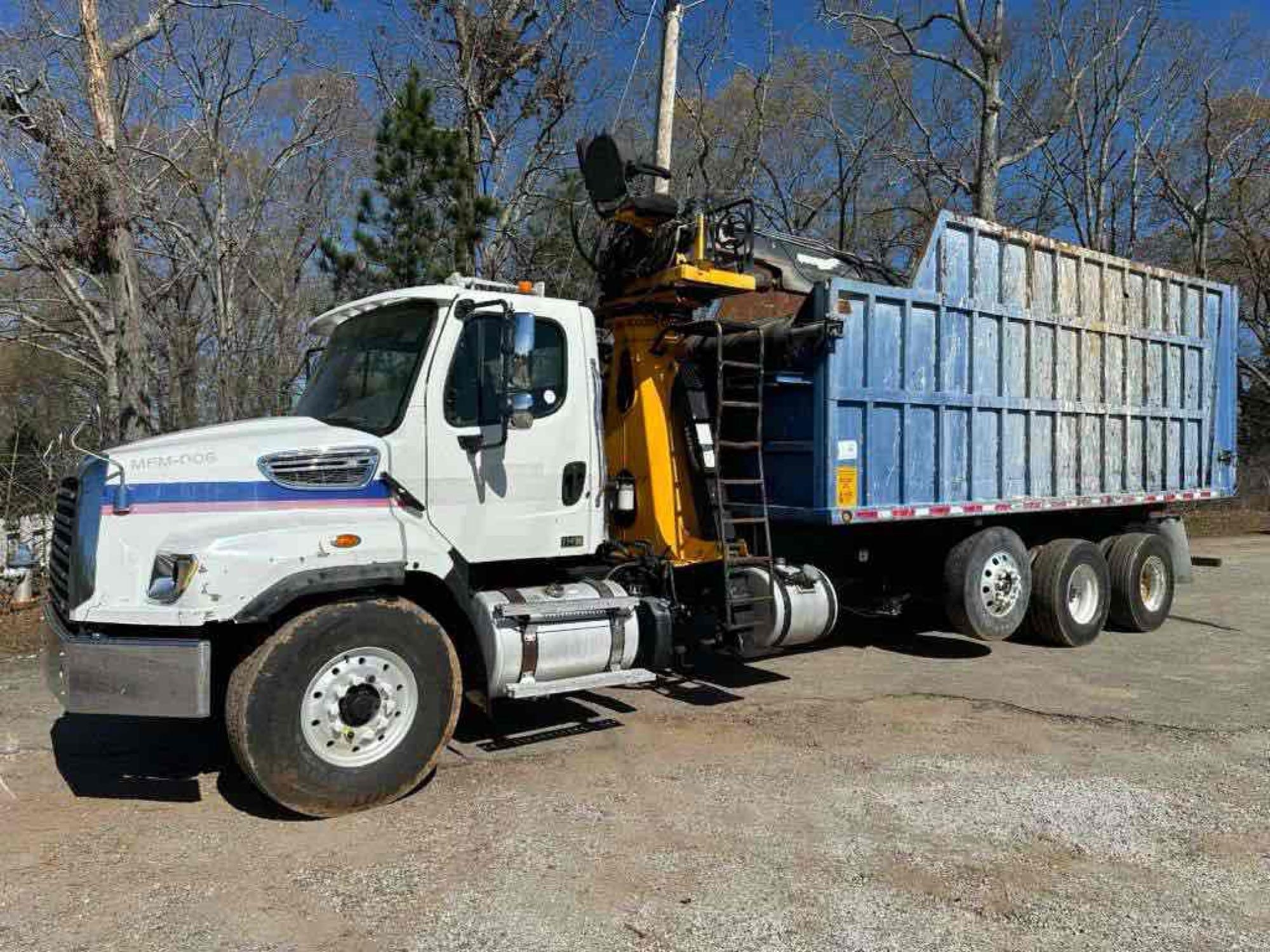 2014 Freightliner 114SD Grapple Truck, VIN # 1FVHG3DV2EHFV3934 (A65563)