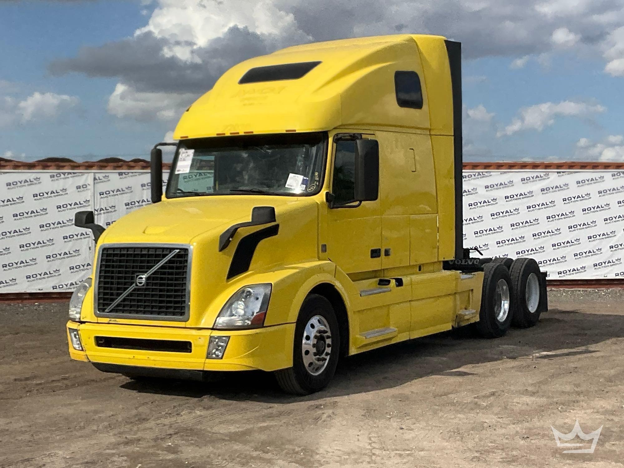 2016 Volvo VNL T/A Sleeper Cab Truck Tractor (A61573)