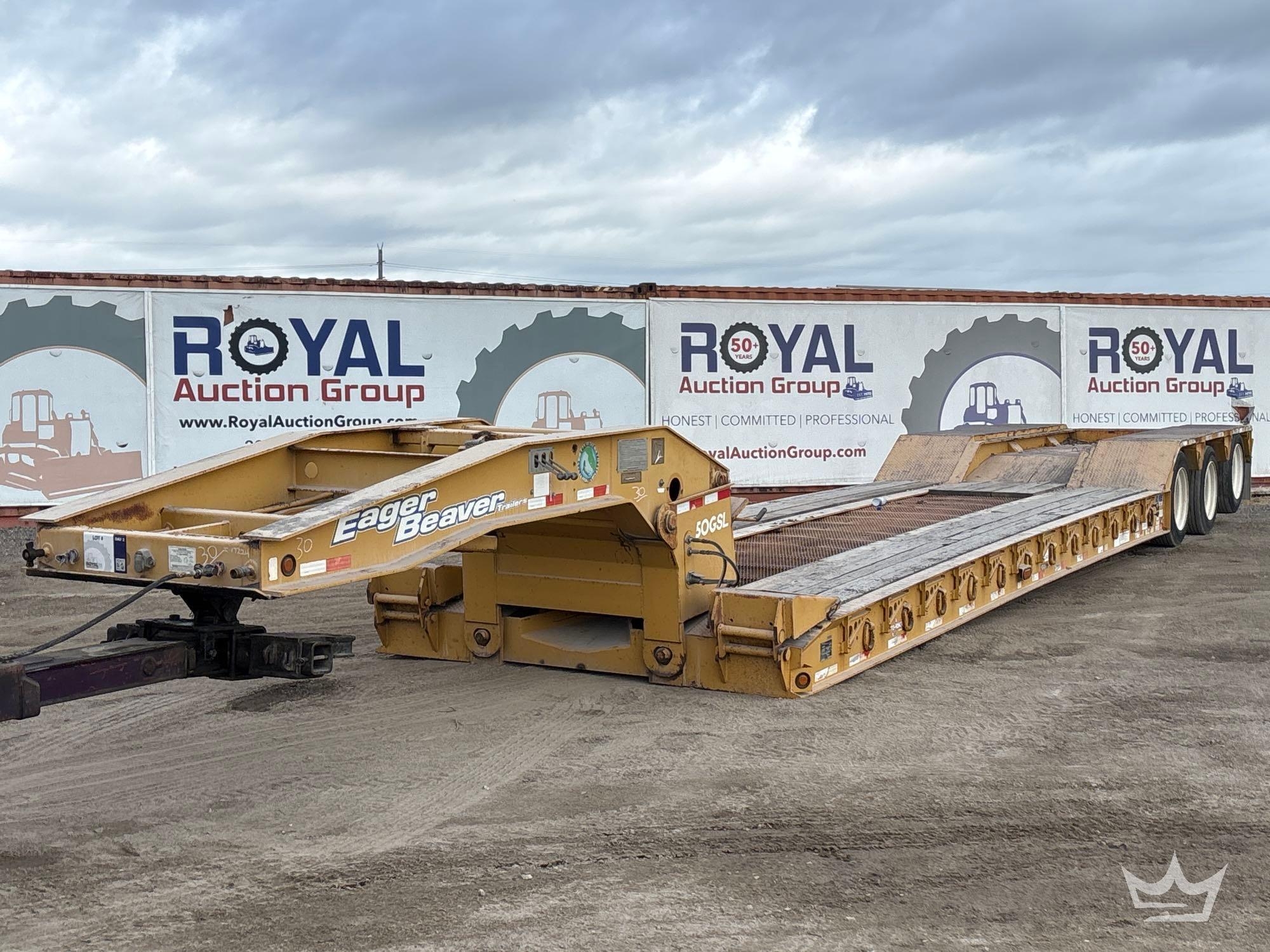 2014 Eagle Beaver 50SL/3 24ft Tri-Axle RGN Trailer (A56858)