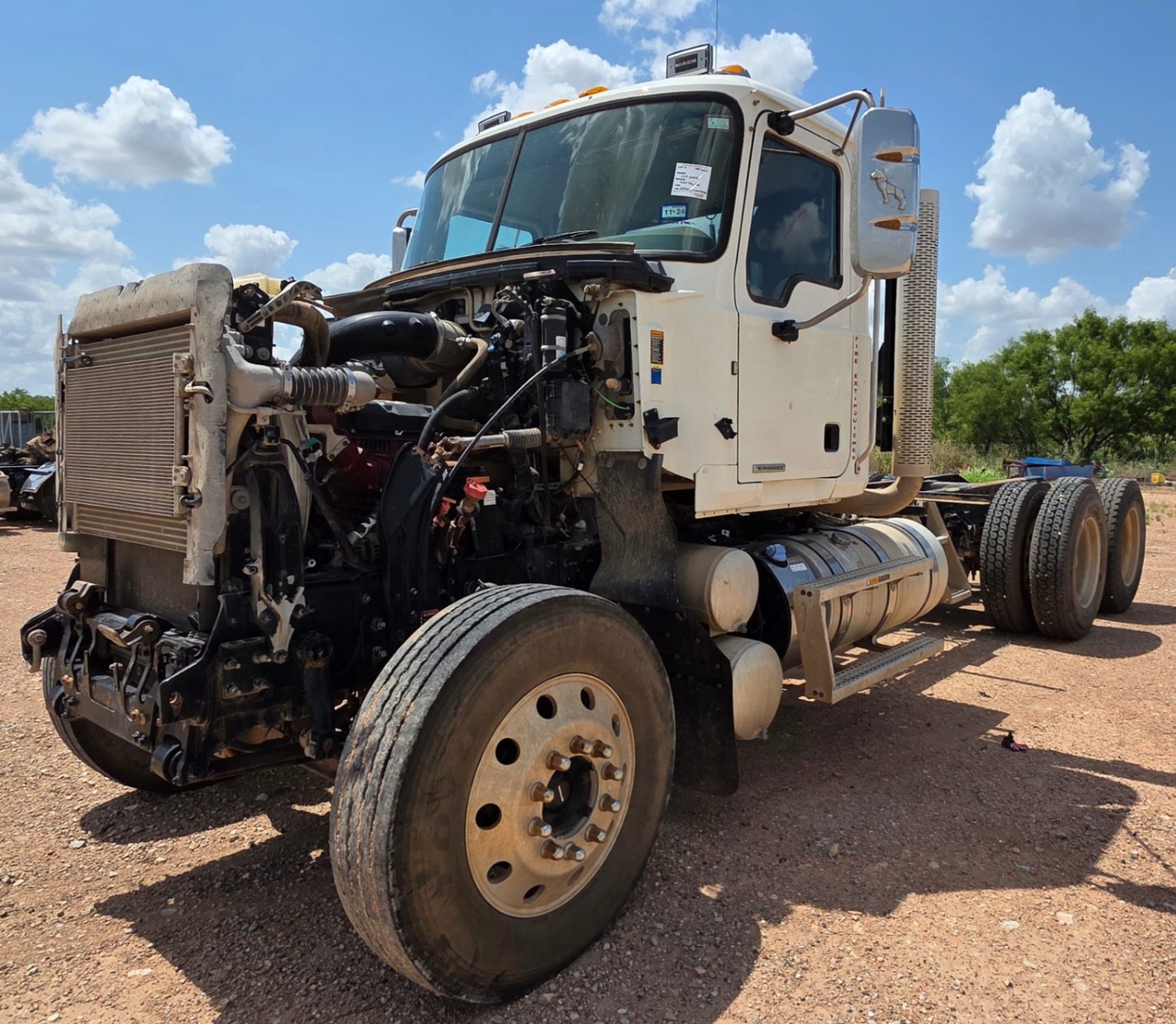 2019 MACK PINNACLE (A48992)