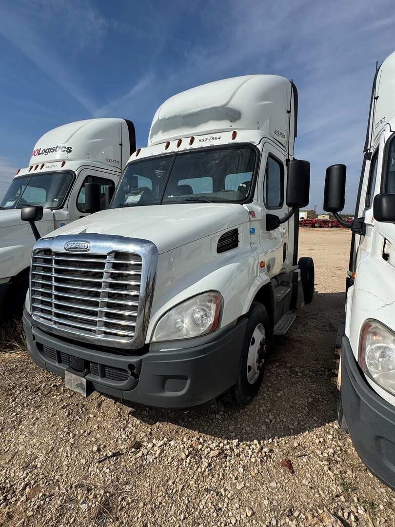 2018 FREIGHTLINER  CASCADIA (INOPERABLE) (A55745)