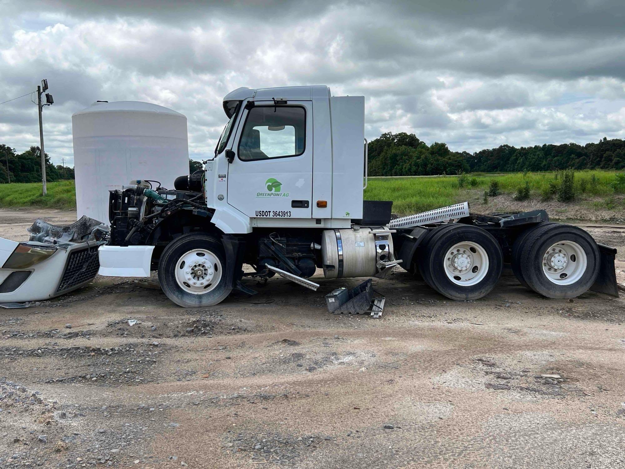2007 Volvo VNL Truck Tractor (A63118)