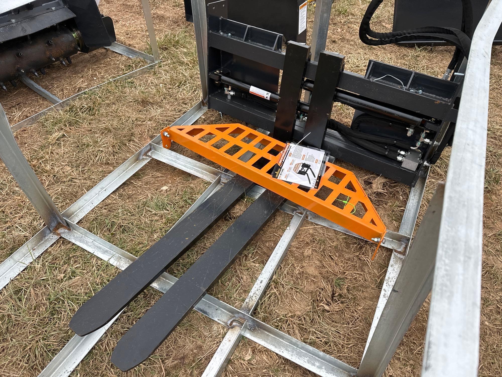 New/Unused Landhonor Quick Attach Hydraulic Pallet Forks (A61166)