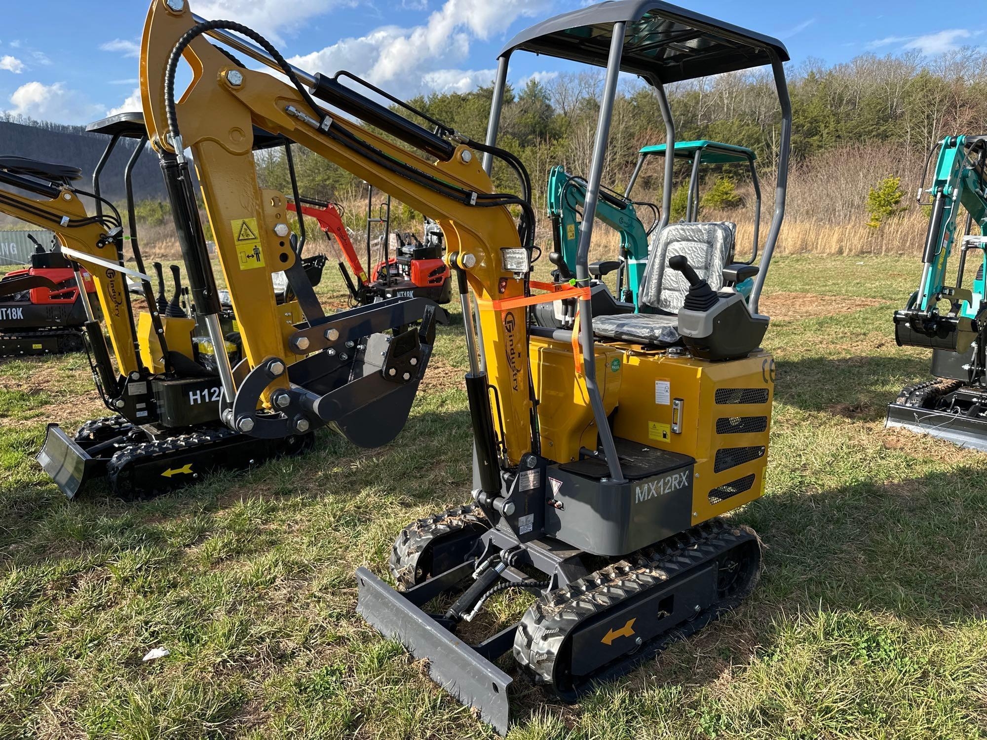 New/Unused CFG Industrial MX12RX Mini Excavator (A65583)