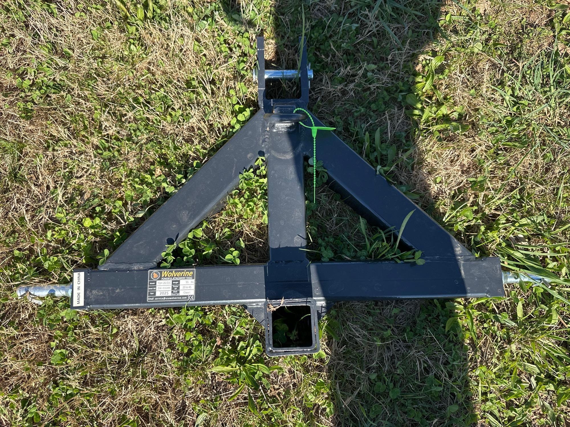 New/Unused 3 Point Receiver Hitch Attachment (A65583)