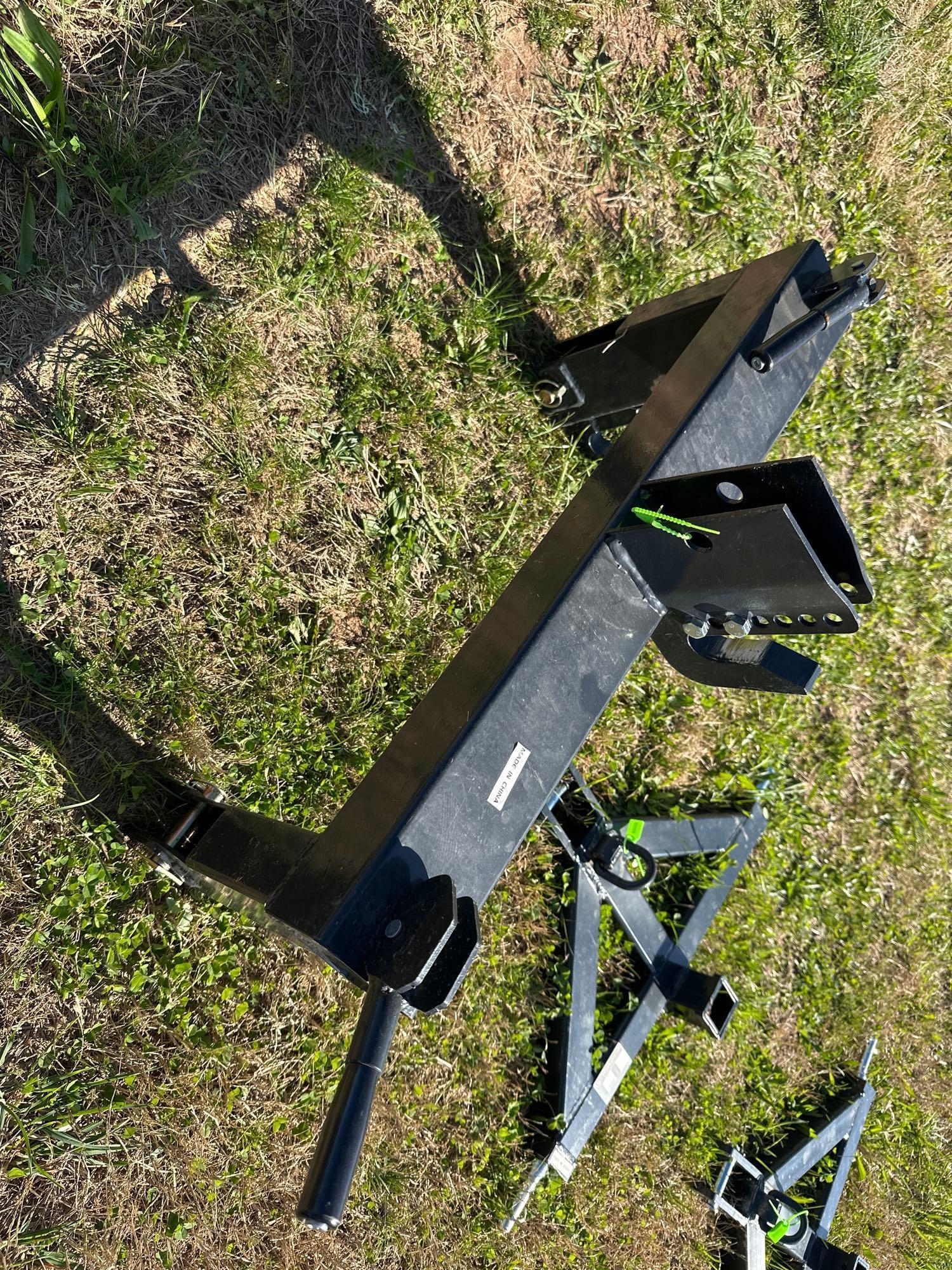 New/Unused Wolverine 3 Point Hitch Coupler (A65583)