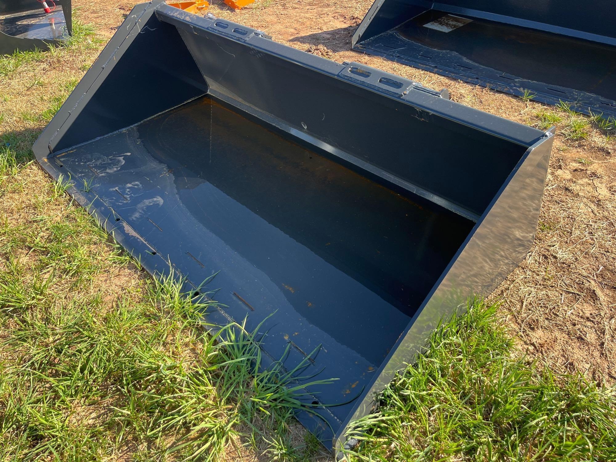 New/Unused Wolverine 72in Quick Attach Smooth Bucket (A65583)