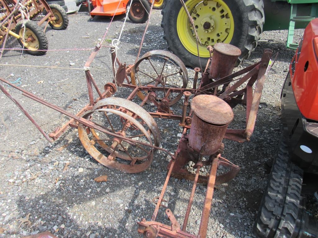 Dearborn 12-87 Corn Planter (A49251)