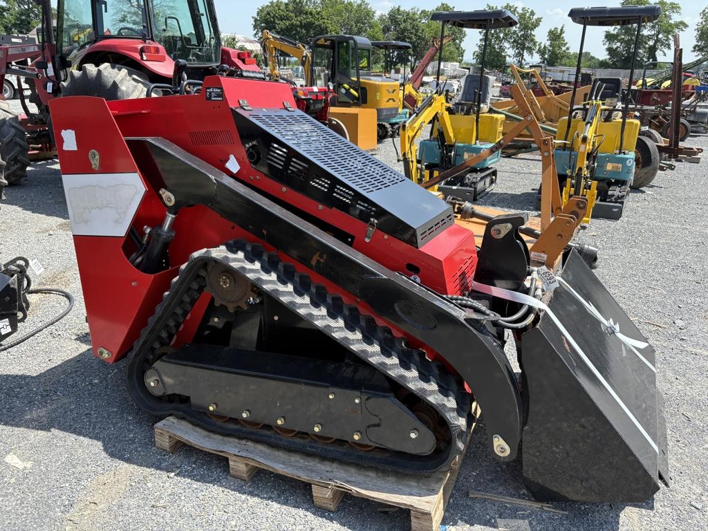 SCL850 Stand On Mini Compact Track Loader (A49251)