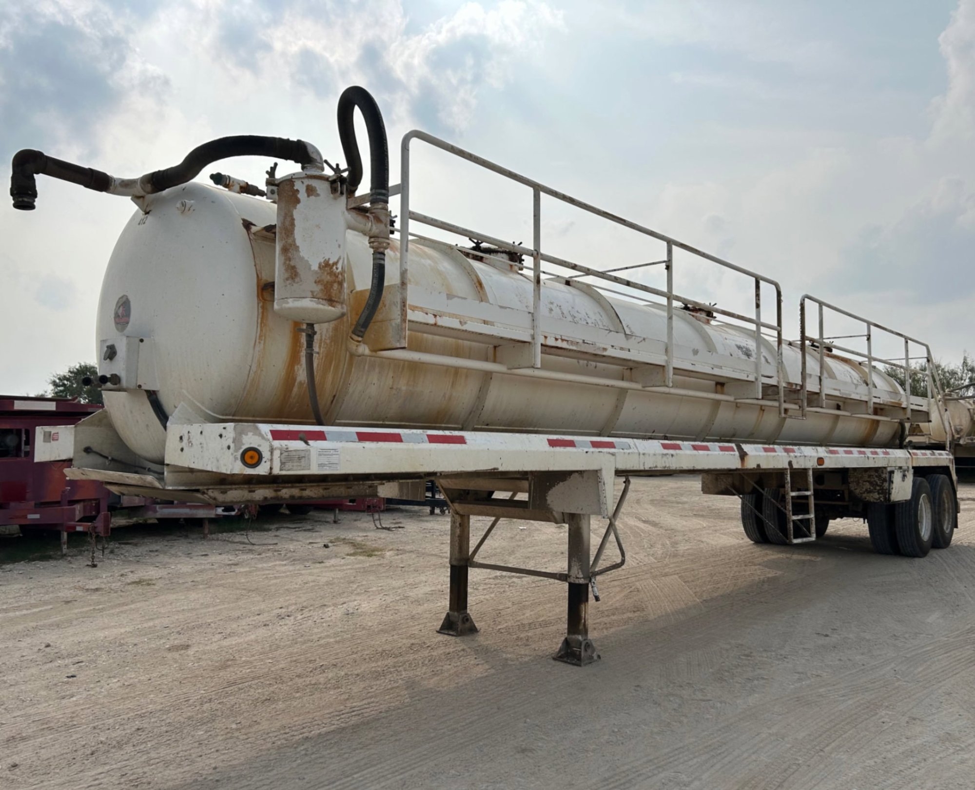 2015 DRAGON 130BBL VACUUM TRAILER (A58214)